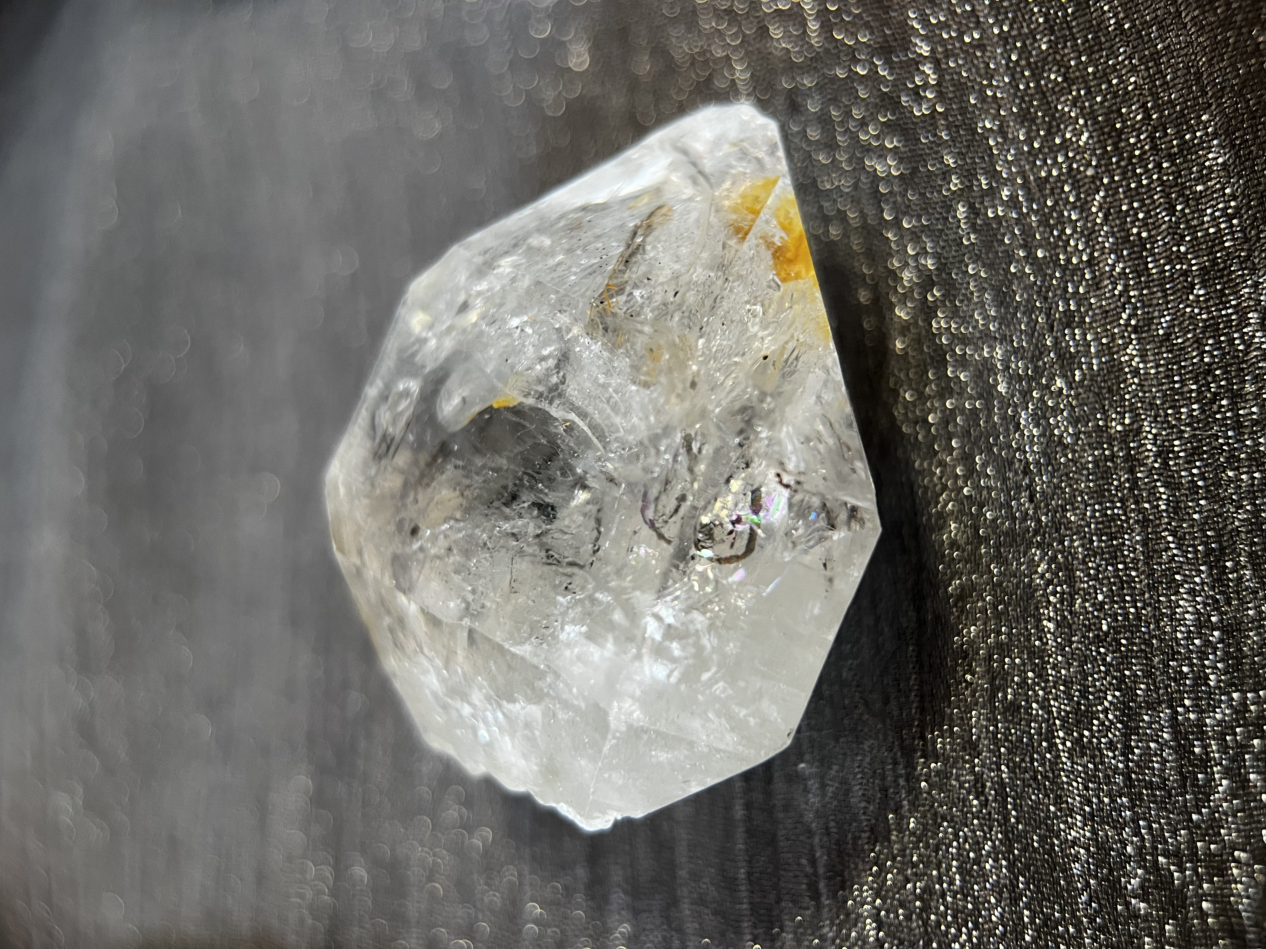 29RA147 原石｜閃靈鑽｜水膽+🌈｜4.7 cm