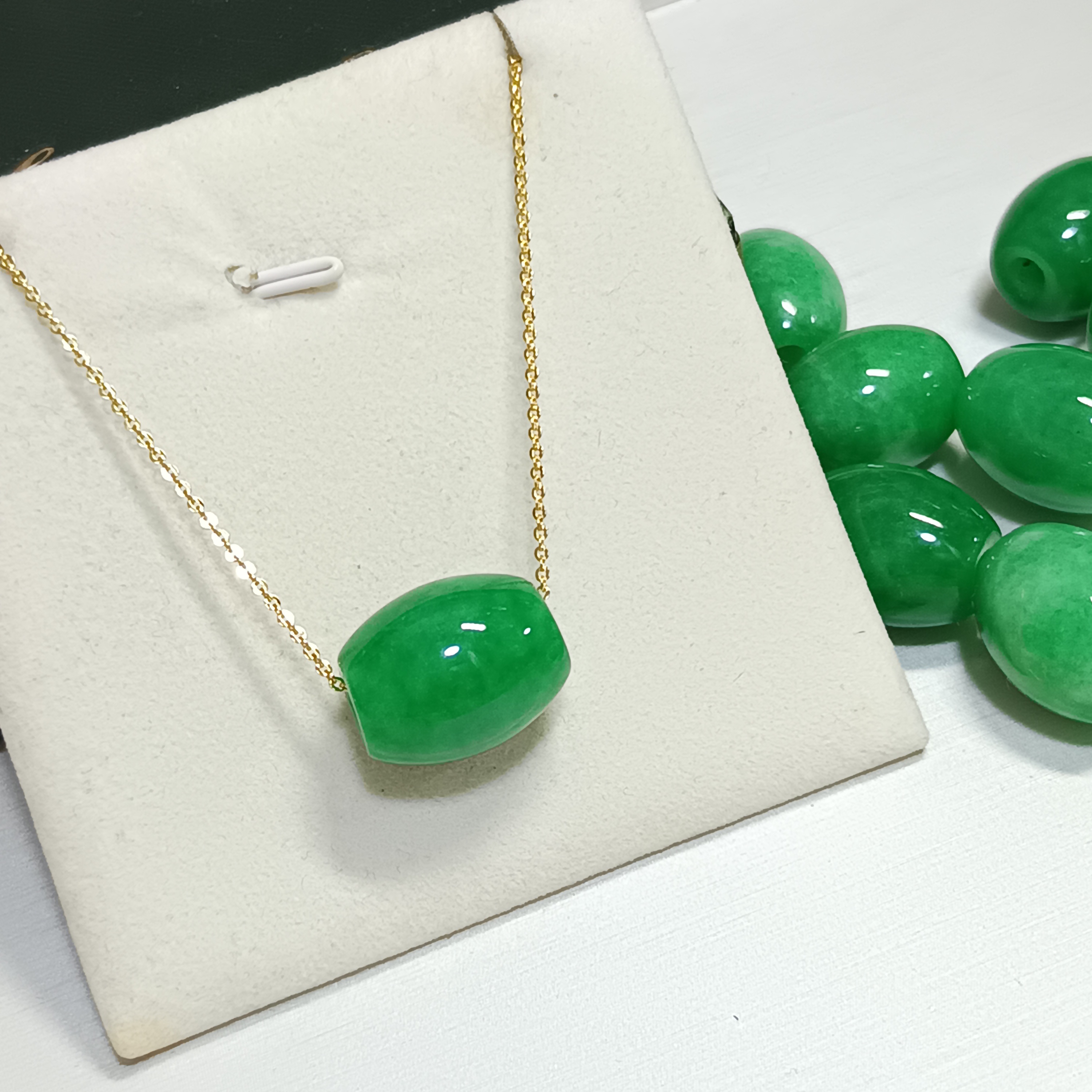 天然陽綠色馬來玉路路通+注金萬能針鍊