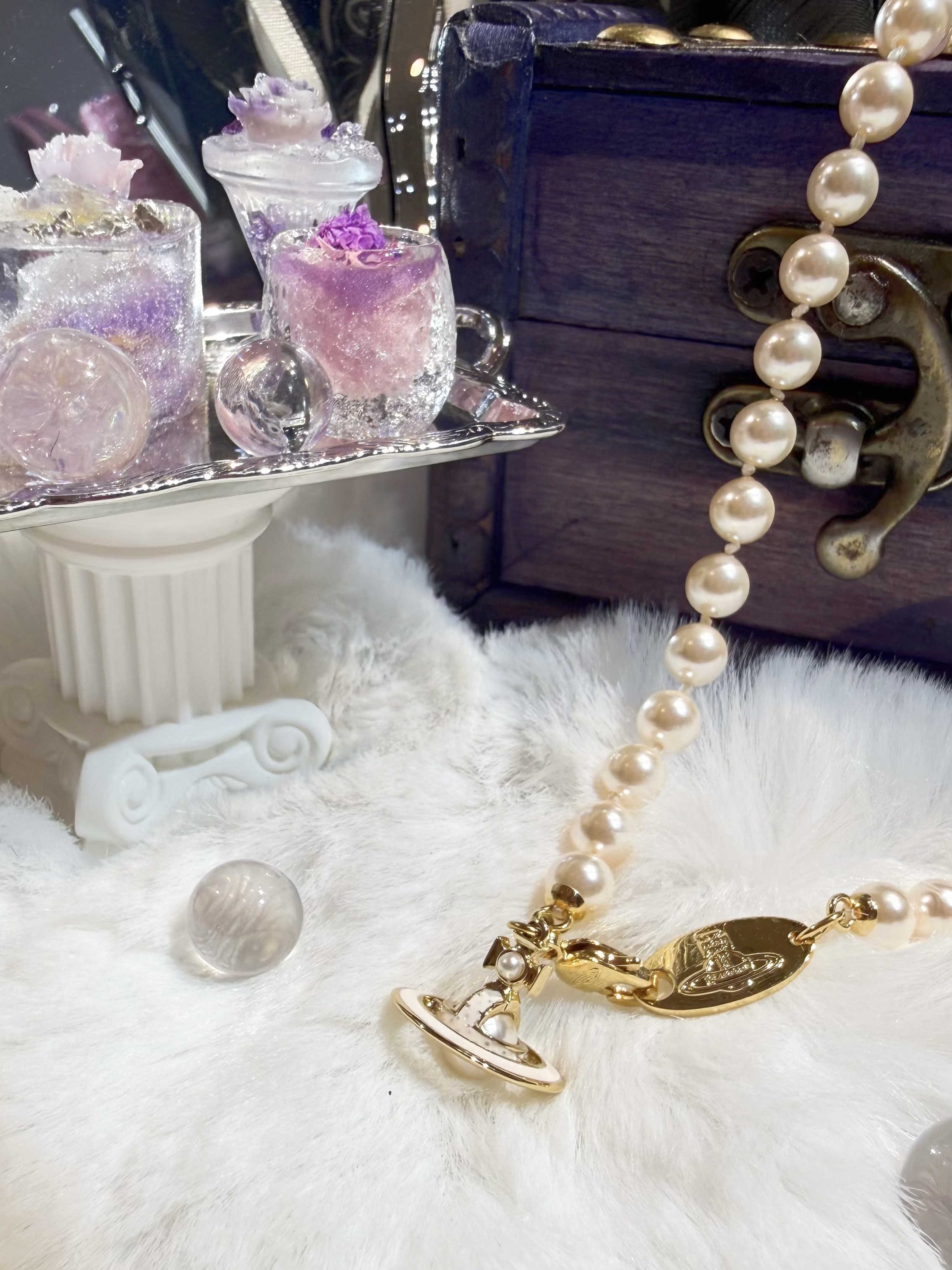 VW simone 3d pearl necklace g