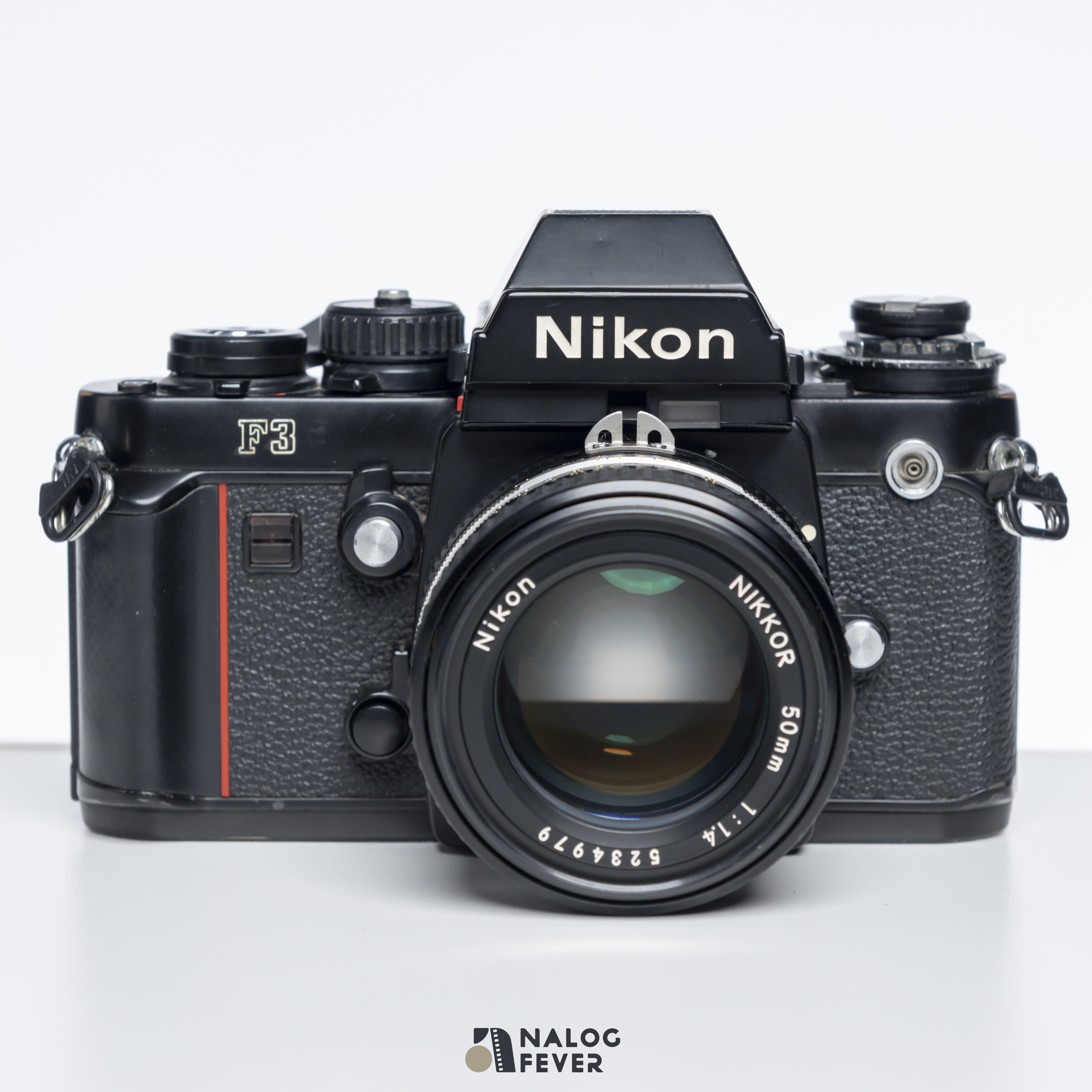 Nikon F3 連 Nikon Nikkor 50mm F1.4 ai 套裝 (連Nikon filter, 原裝鏡頭蓋, 送2粒LR44)