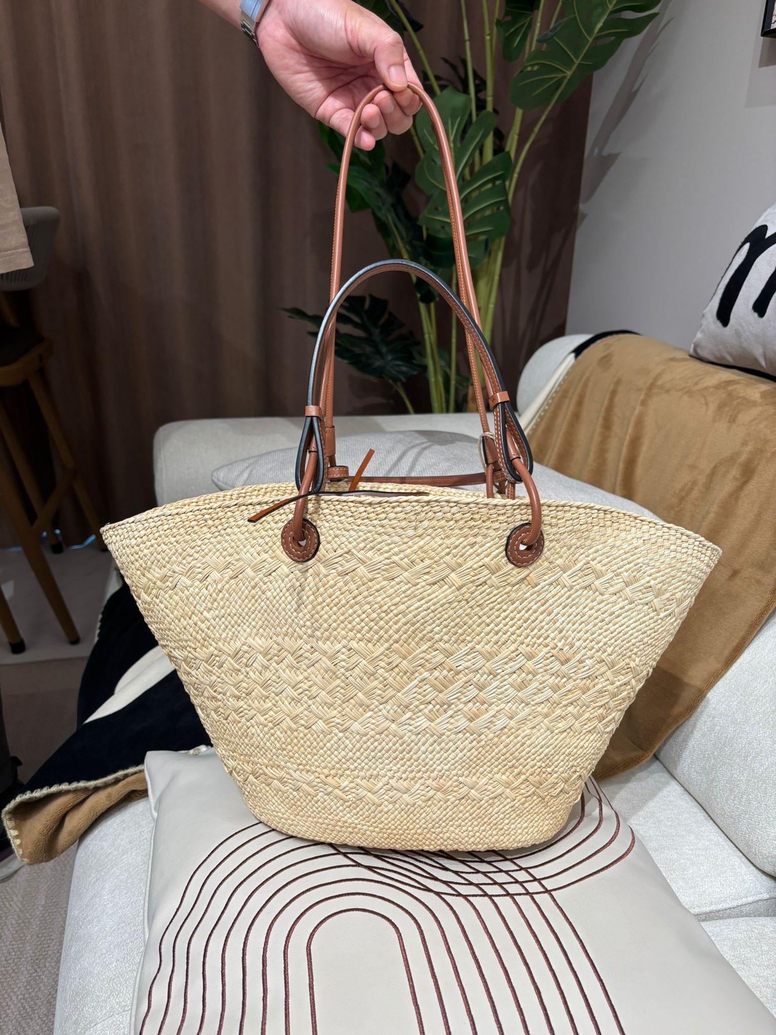 Loewe Paula's Ibiza Anagram basket bag 100%Authentic, 99%New✅Dust bag✅Tag