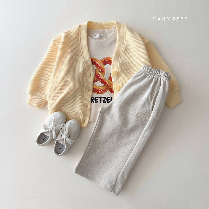 🇰🇷Dailybebe tee