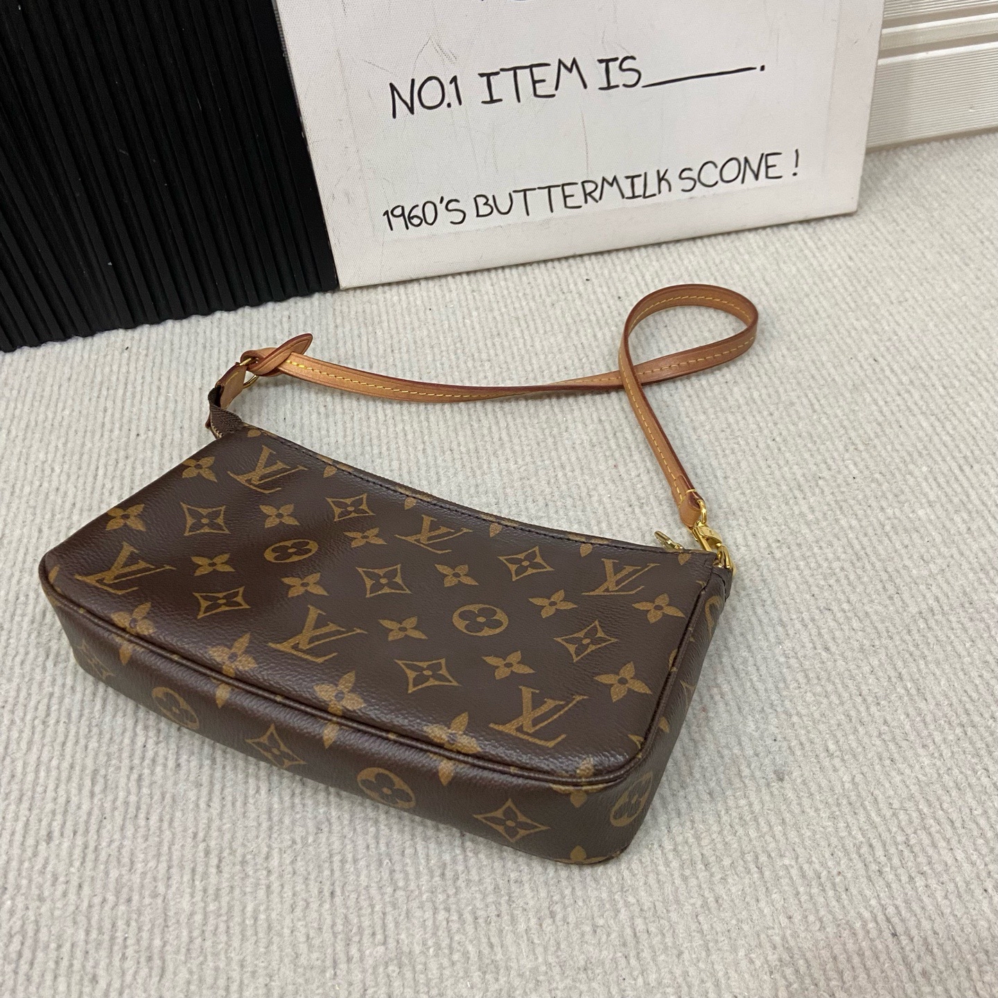 【預訂貨品】 LV大麻將包 