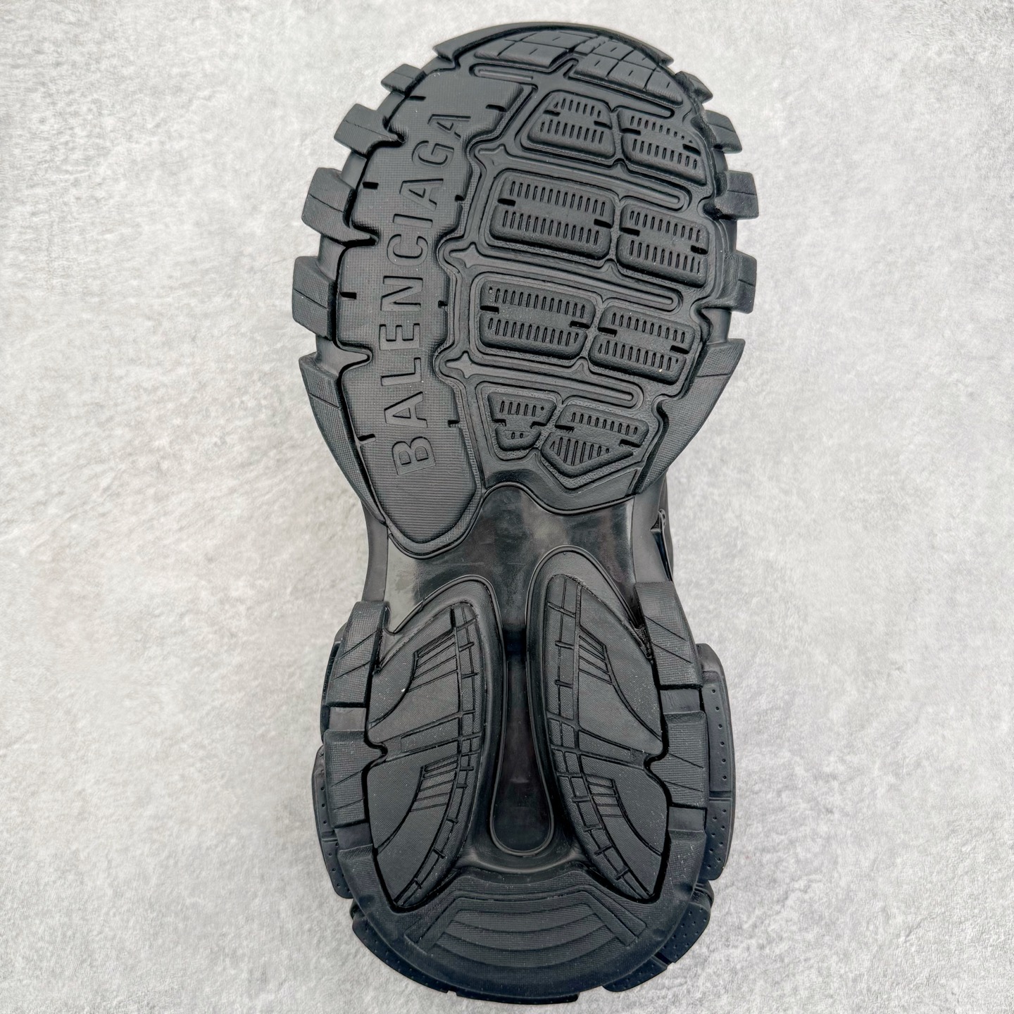 Balenciaga Track Snecker