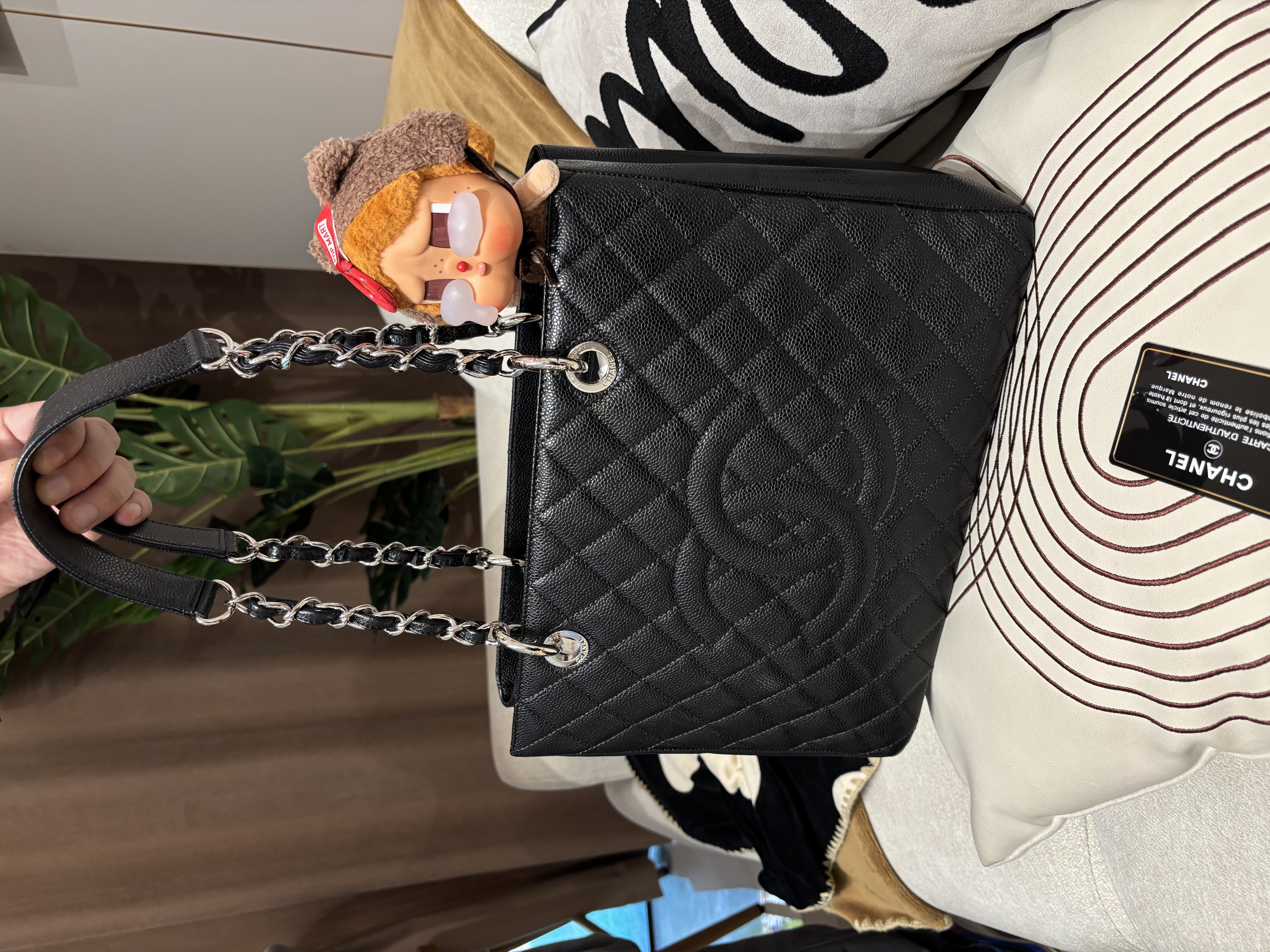 Chanel Gst Tote Bag 黑色荔枝牛皮 100%Authentic, 98%new ✅card ✅dust bag 