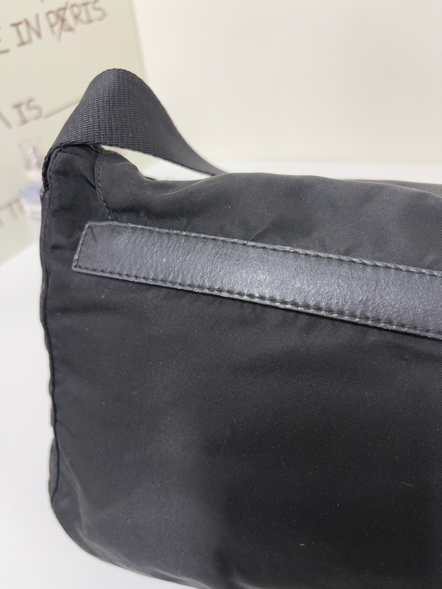 【預訂貨品】prada黑色尼龍郵差包