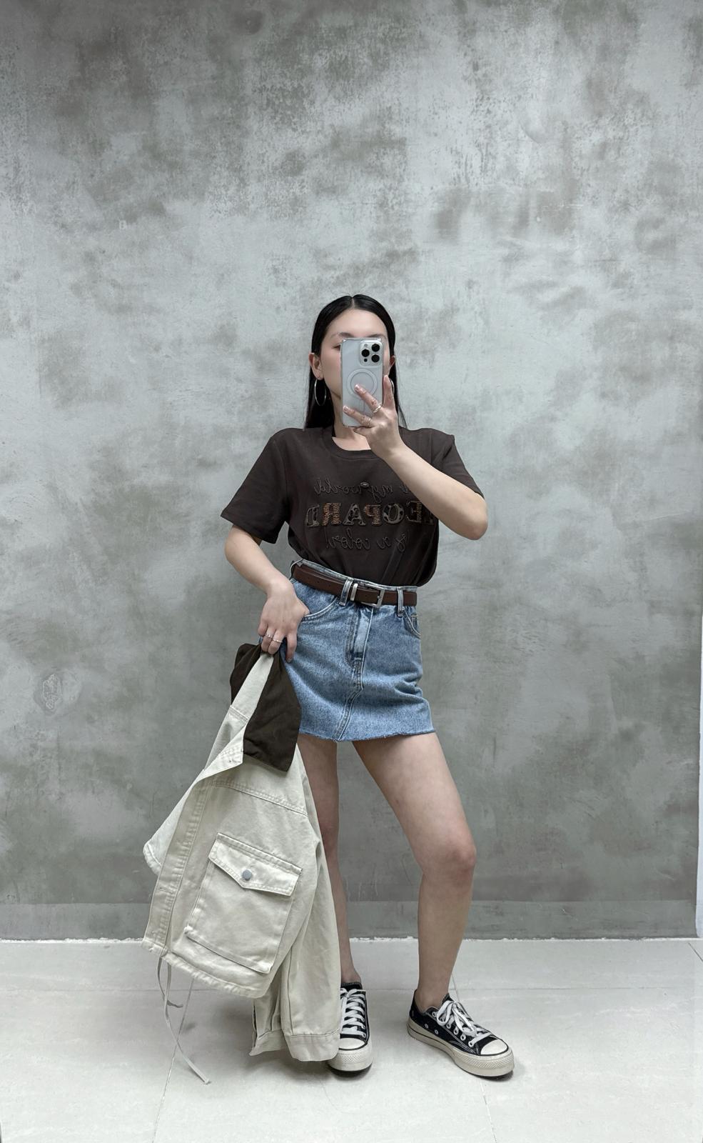 立體英文珠豹紋Tee