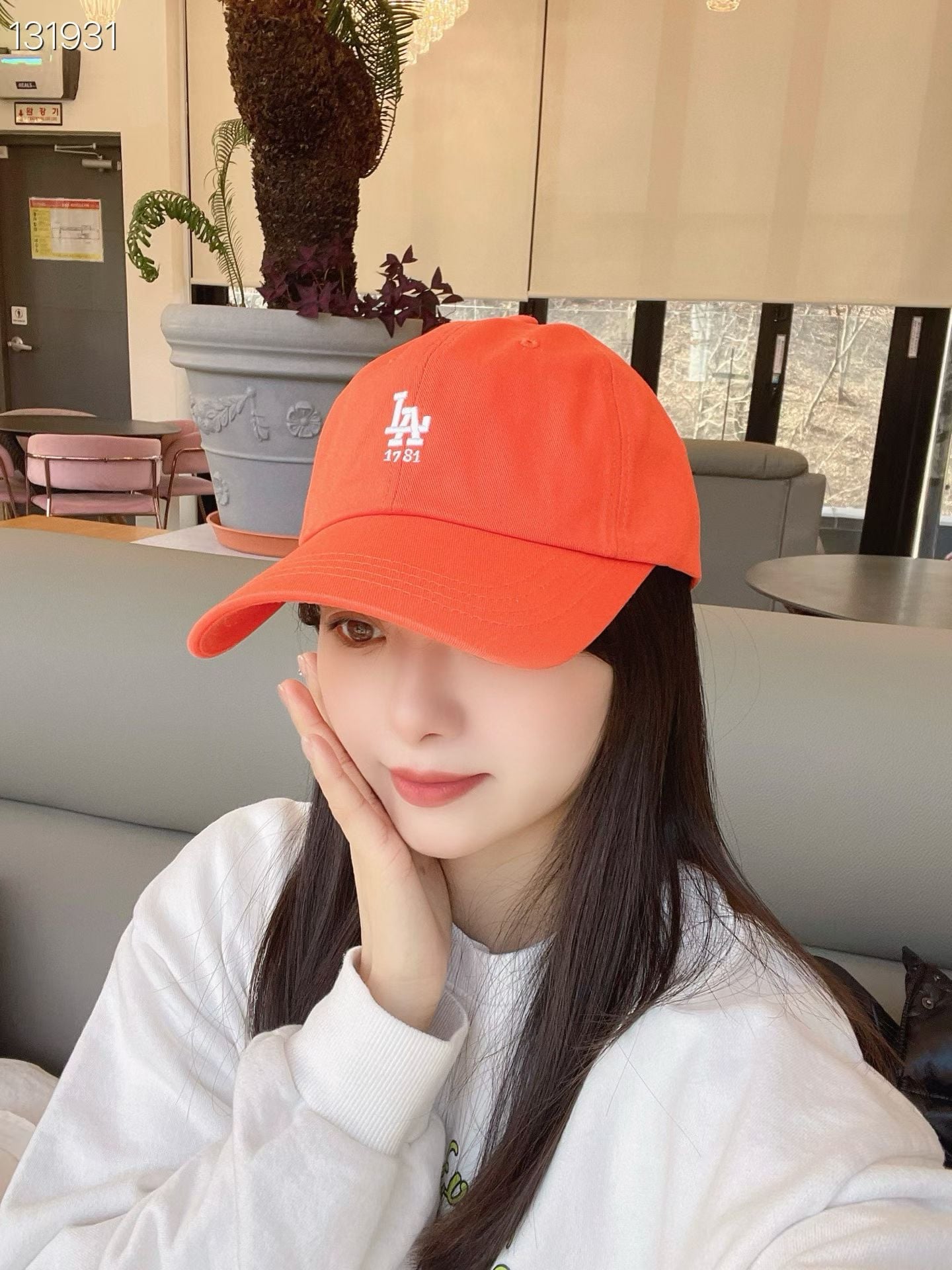 221588 LA1978 Cap