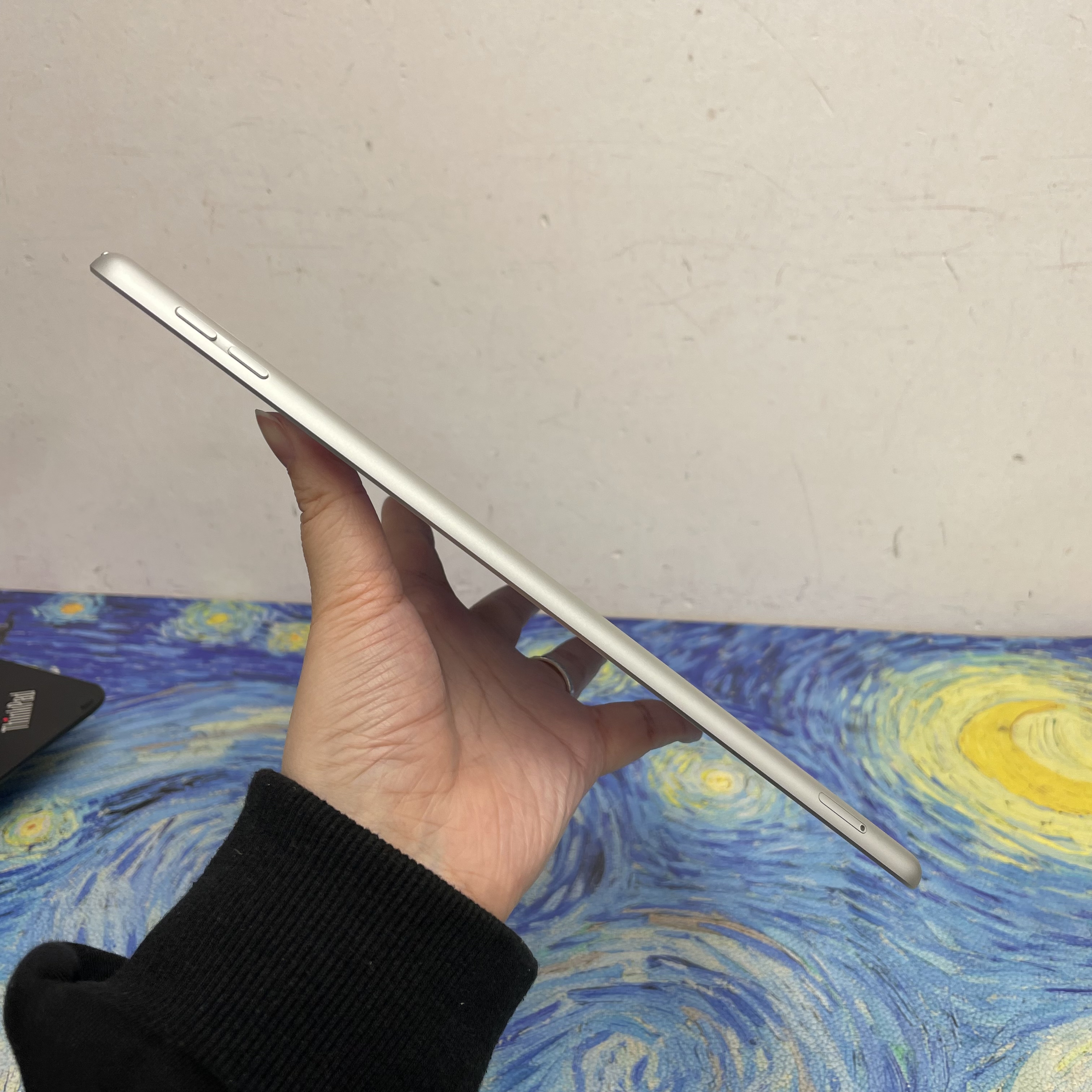 *4089 iPad 7 超靚機 128GB 插卡版 128GB 銀色 sliver