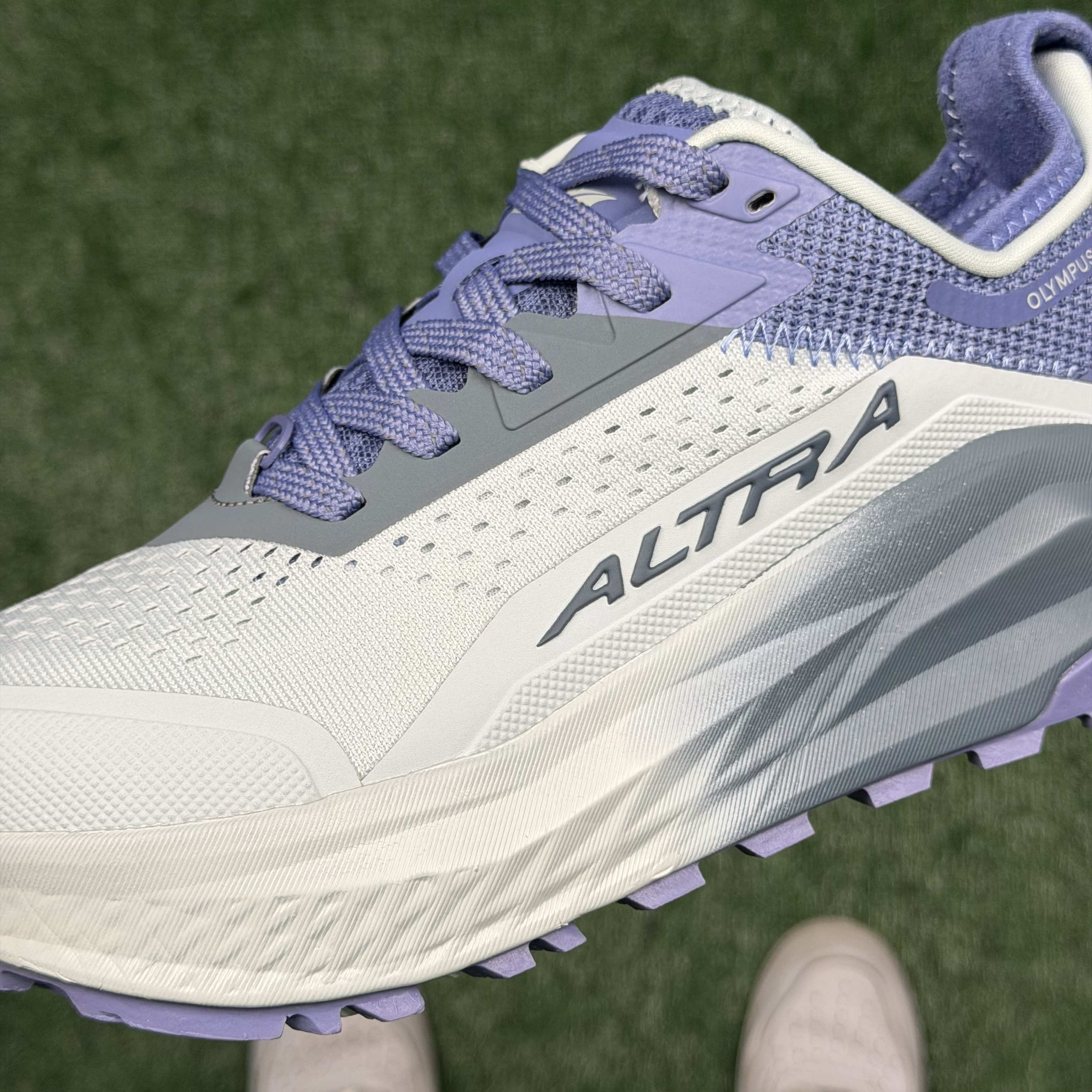 Altra Olympus 6 