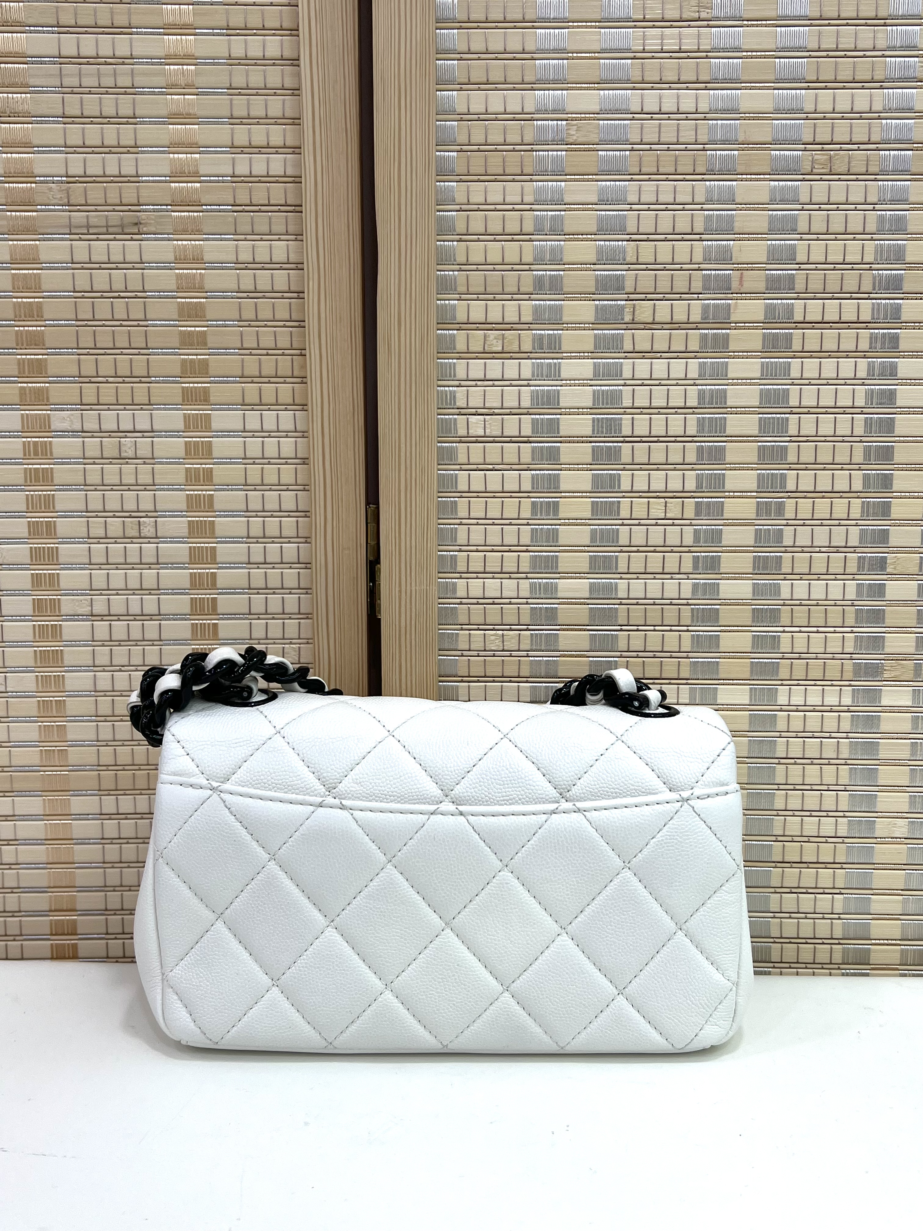 直播貨品 |  [1個-$100 2個-$300］GG66