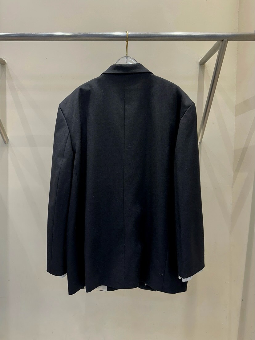 (2026FW) 81MARKET - REVERSIBLE BLAZER