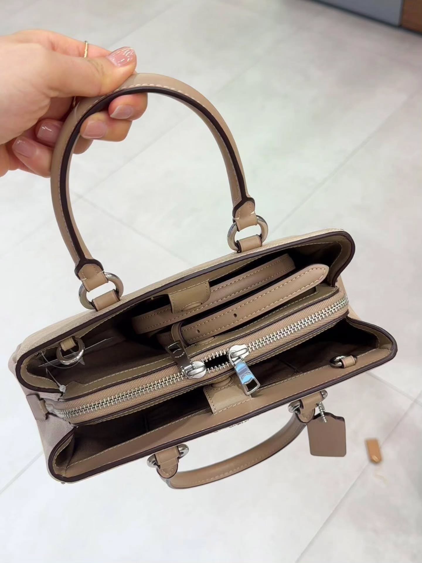 🇯🇵Coach Savannah 戴妃包