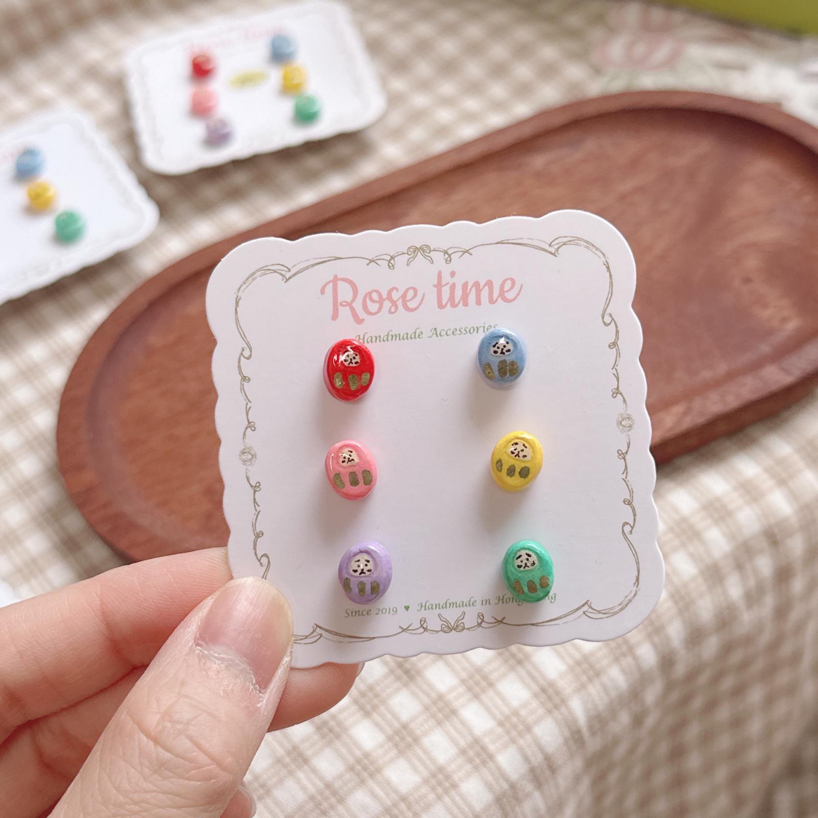 ᴿᵒˢᵉ ᵗⁱᵐᵉ ʰᵃⁿᵈᵐᵃᵈᵉ7️⃣週年 #3月22-24日半價飾物 🈹  手繪粒粒達摩耳釘套裝