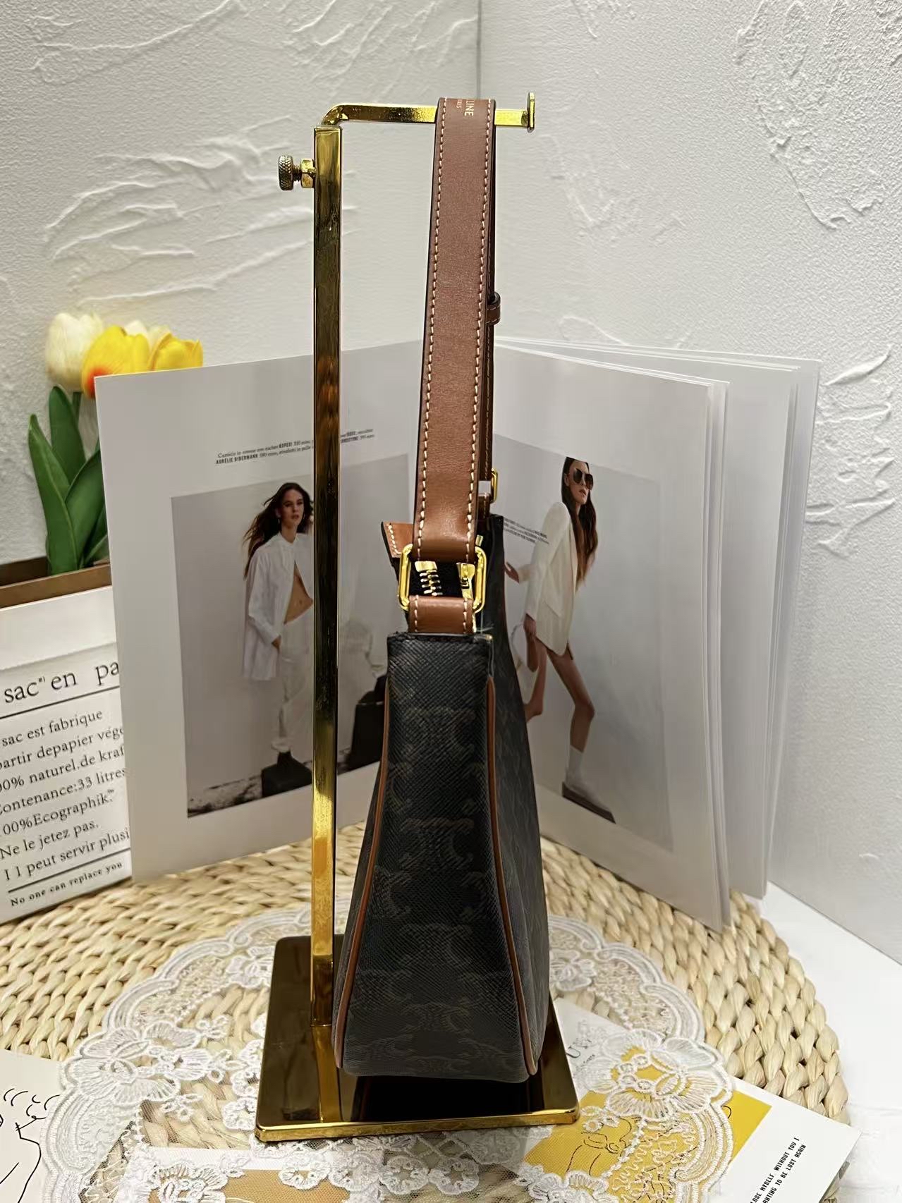 Celine Ava Triomphe Bag （近新閒置品 Lisa同款）