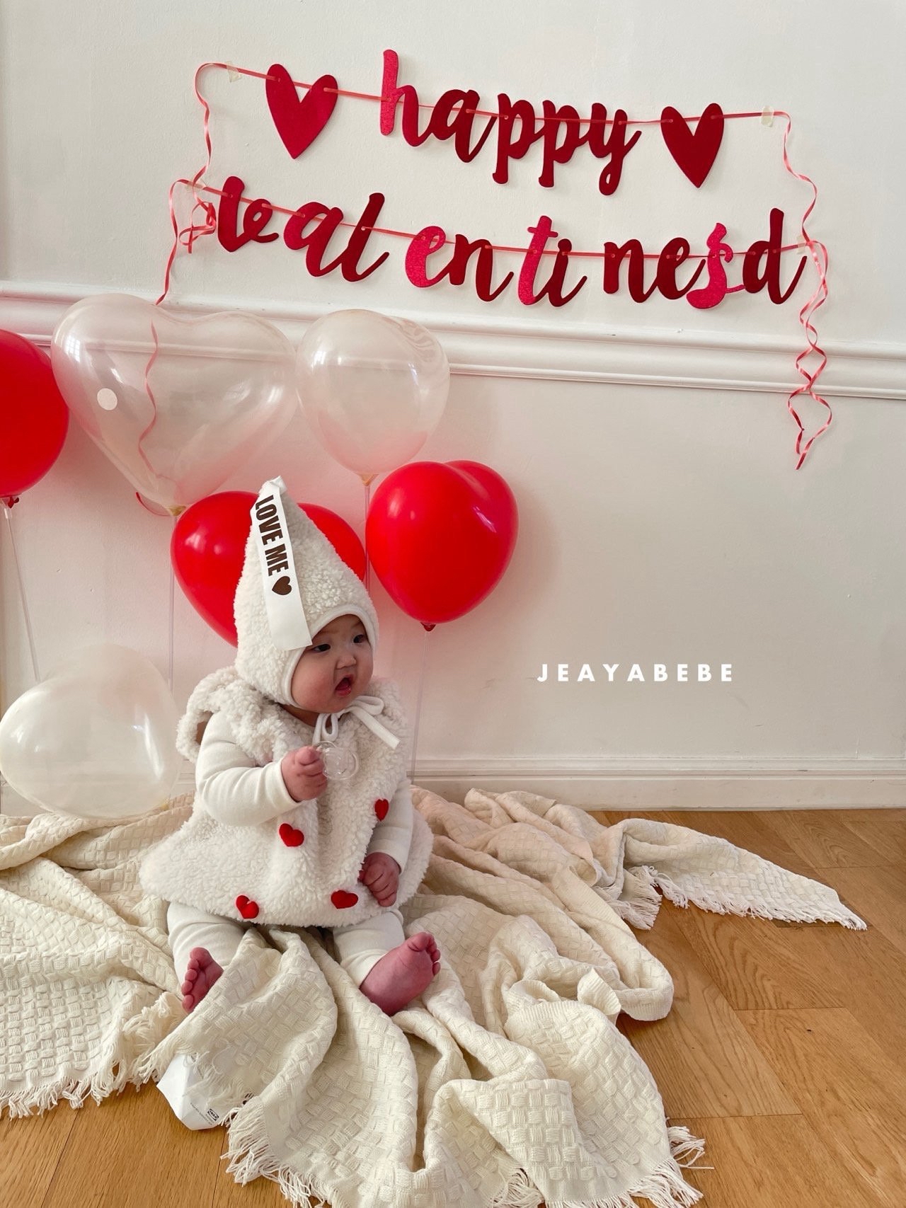 Jeayabebe | Valentines Cream set (帽+背心suit)