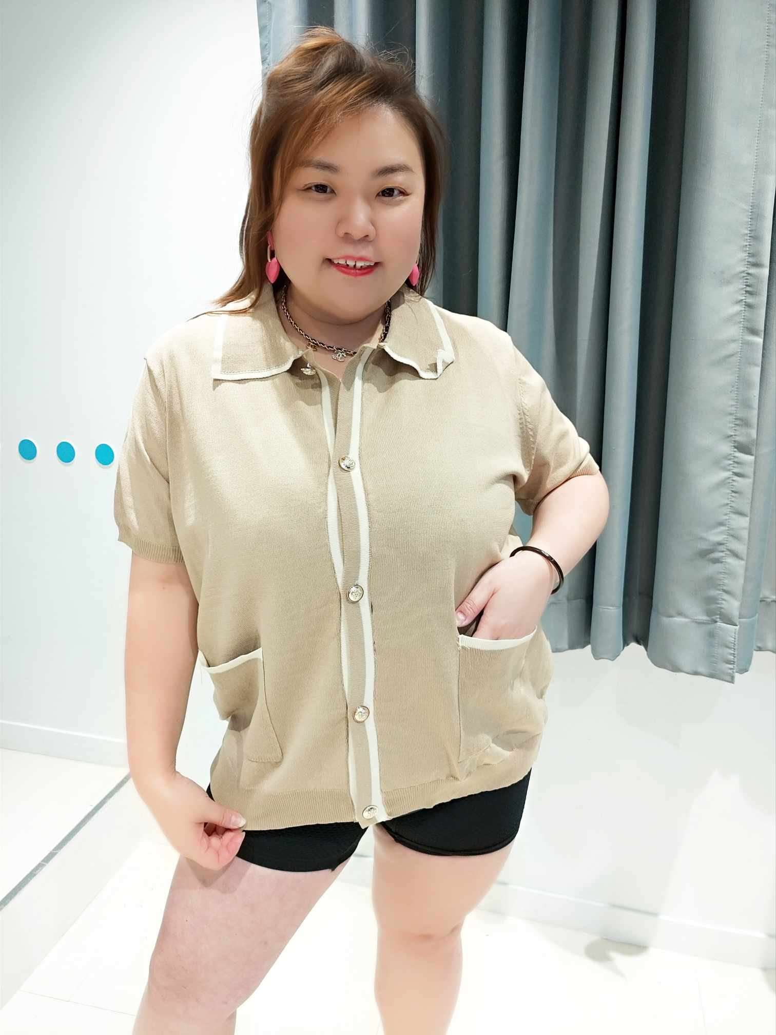 DSF13 翻领排扣针织上衣