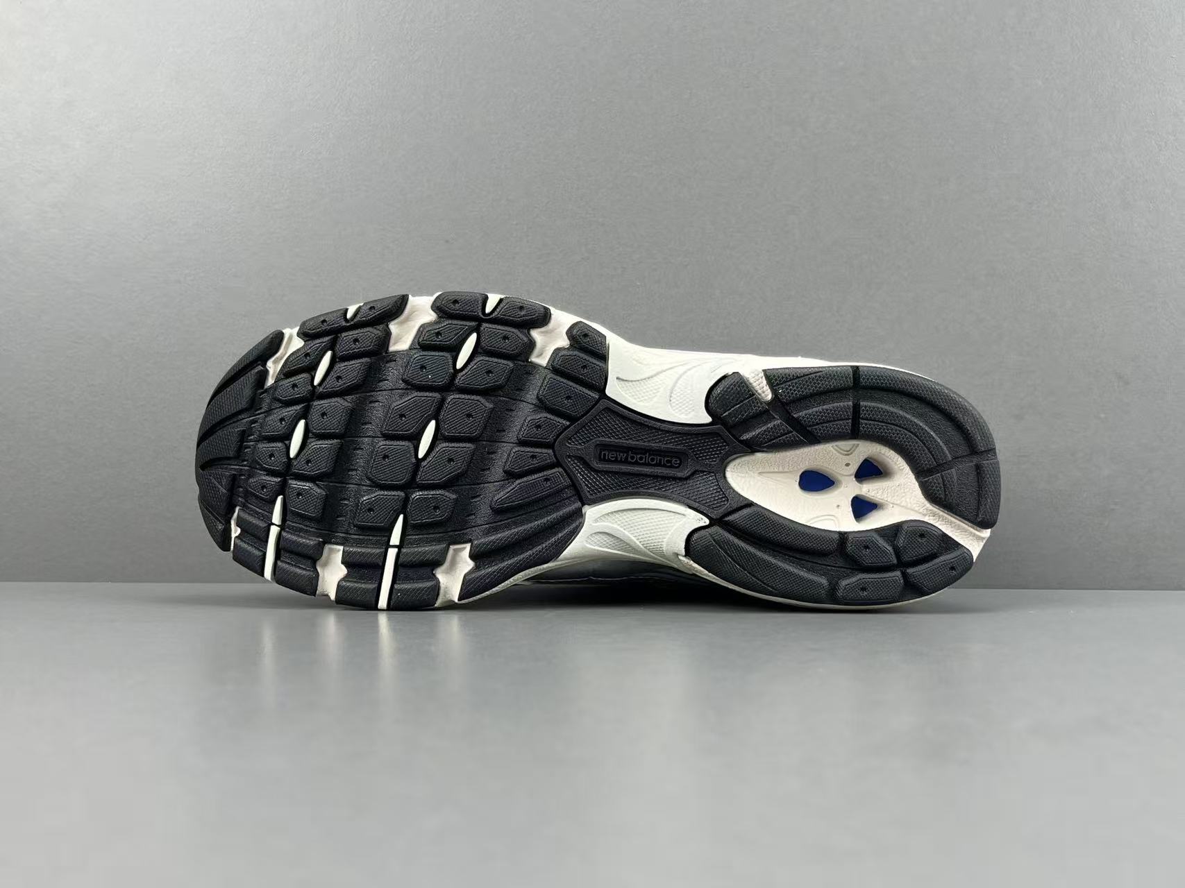 New Balance 530 MR530KA