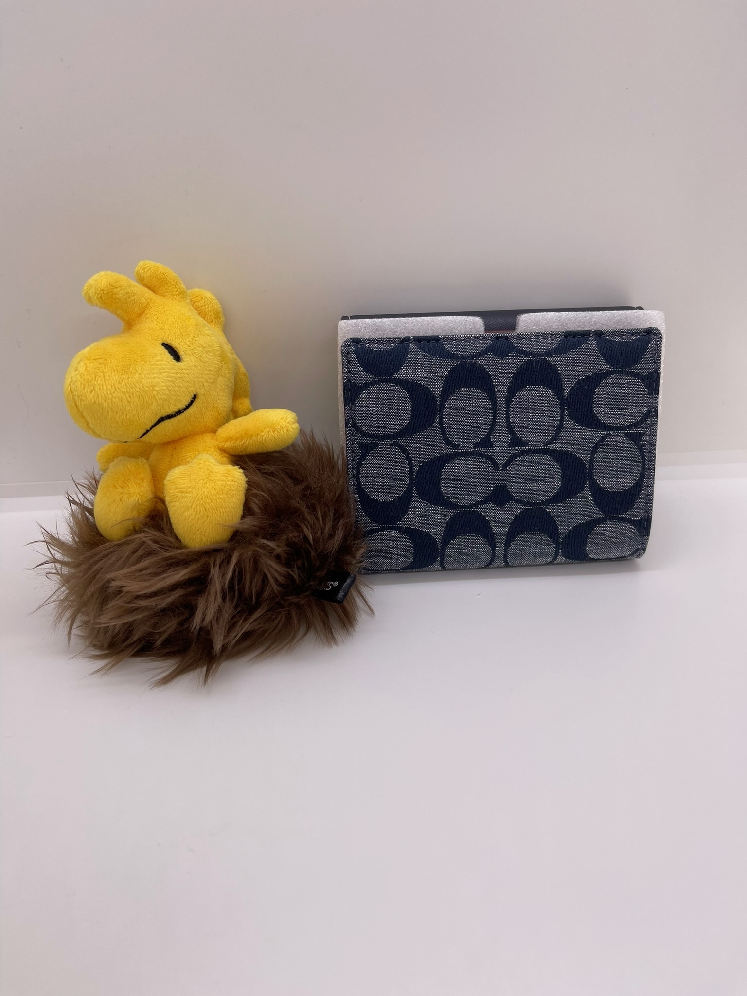 ✈️🇨🇦🇺🇸Coach outlet 摺疊式深藍色💙Signature C pattern 銀包👛現貨