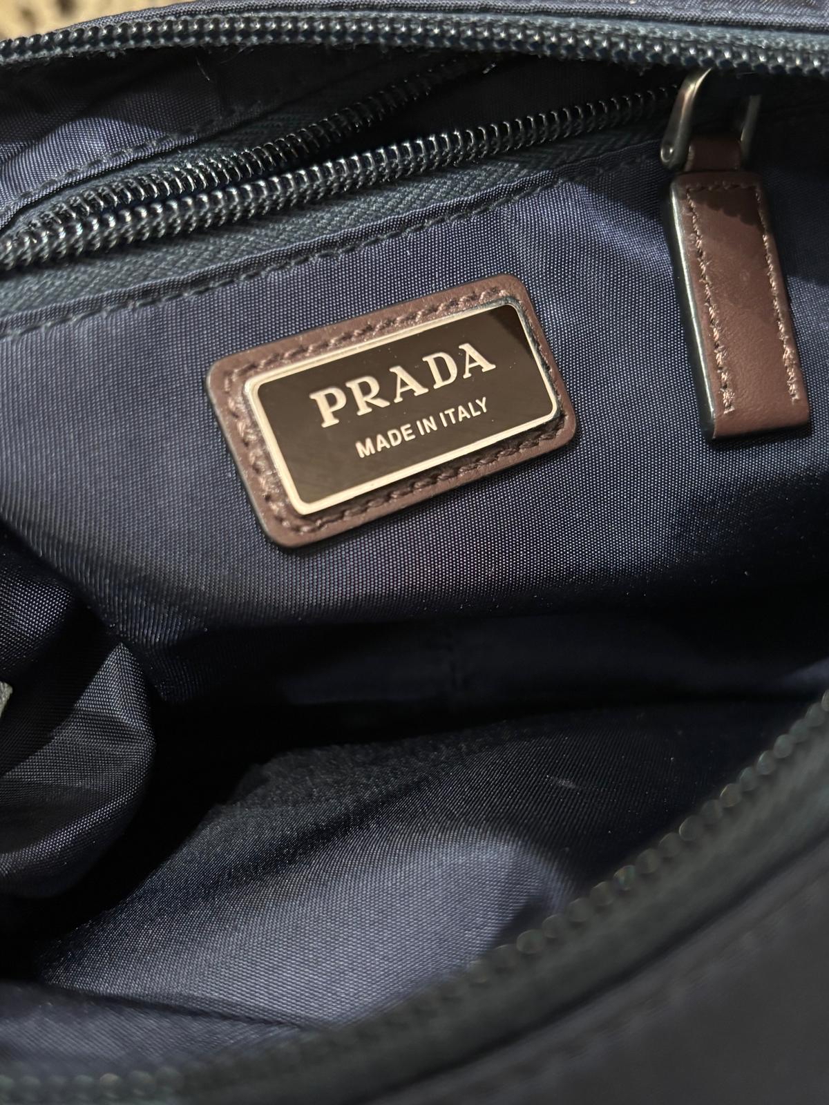 Prada Speedrock Re-Nylon shoulder bag 皮革肩背袋 100%Authentic, 98%New ✅nfc ✅certificate✅Dust bag