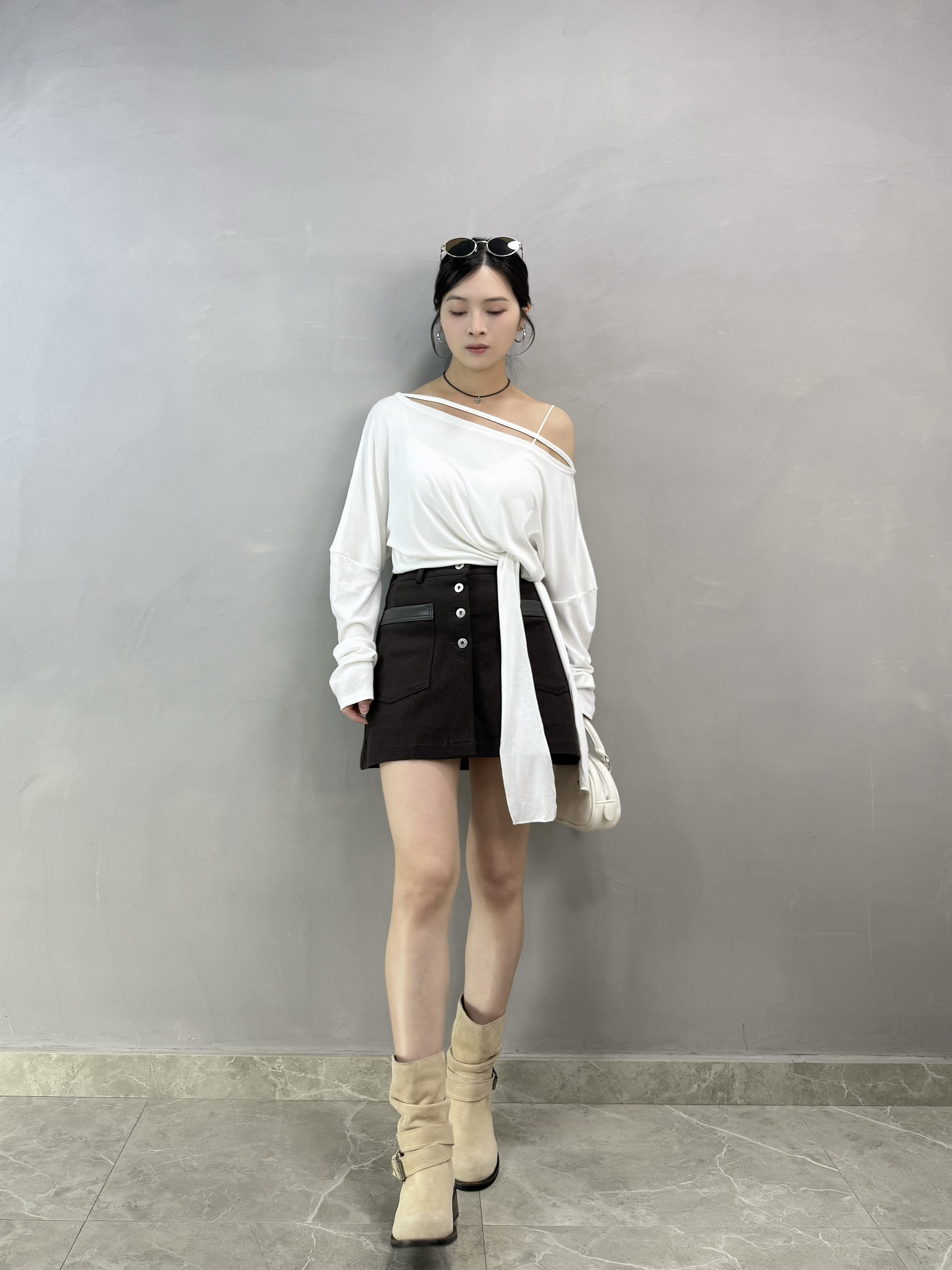 G06 斜帶綁腰Top
