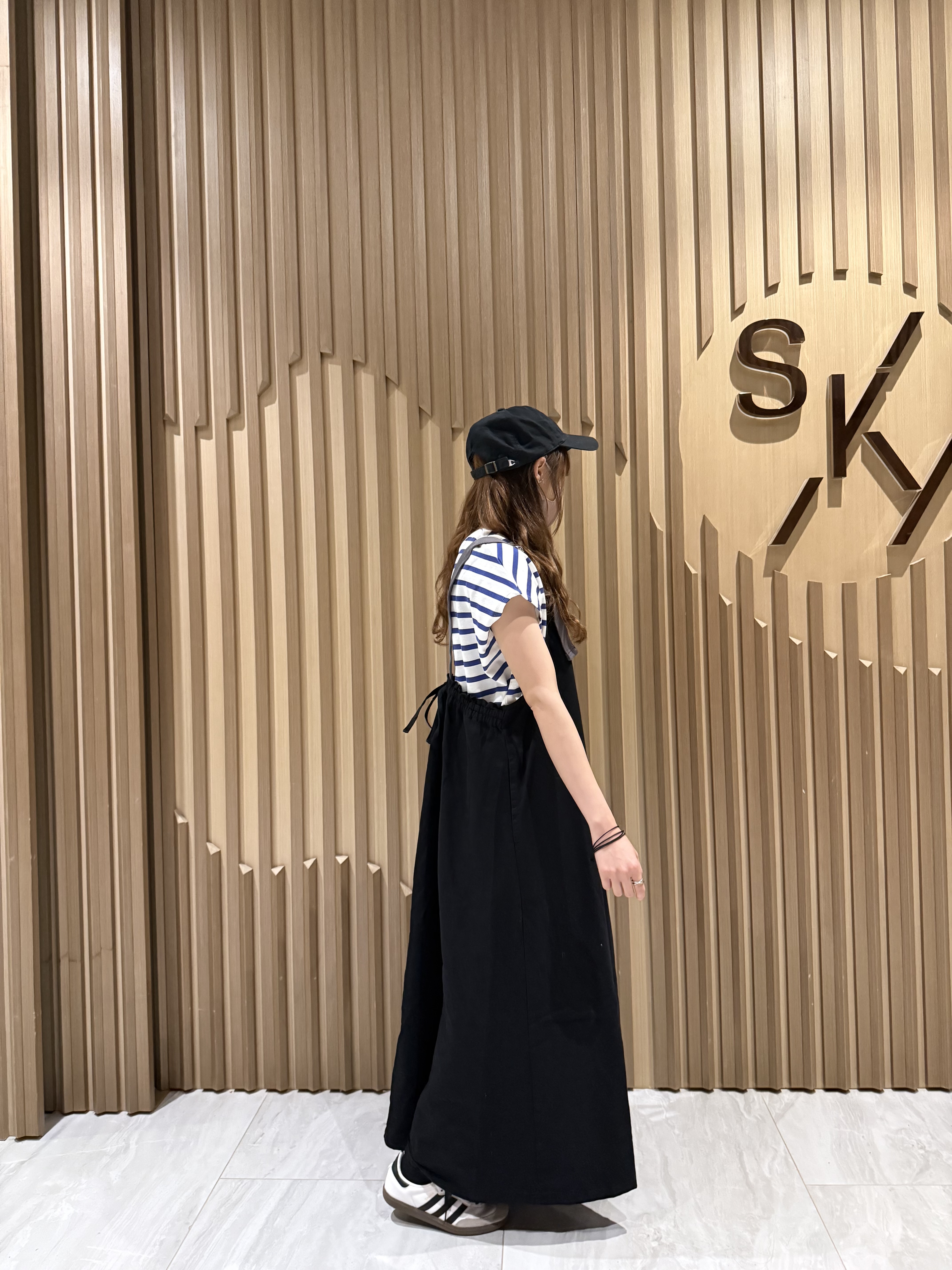 斜袖橫間𝐭𝐞𝐞（白𝐱藍）