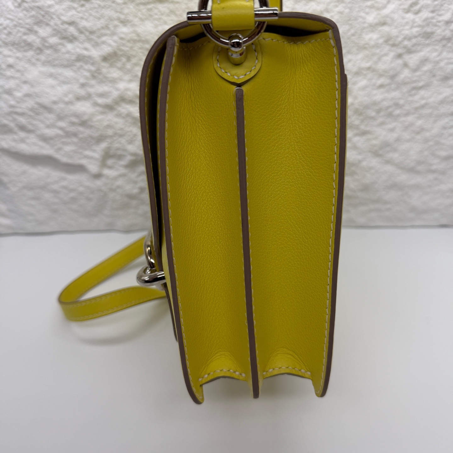 Pre-Owned HERMES Roulis 23 / Stamp D / Product Code : 26040805