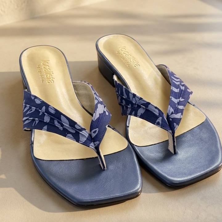1122 - Batik Sandals (Blue)