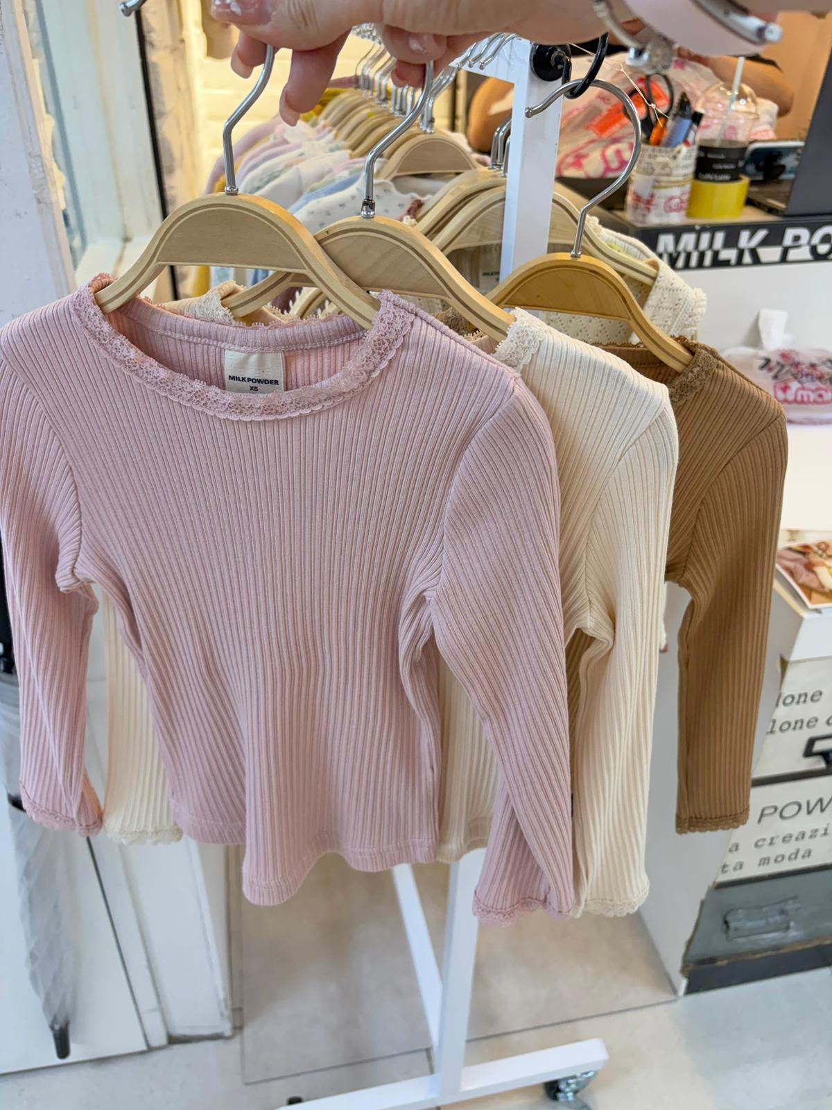 GQ6398 Top
