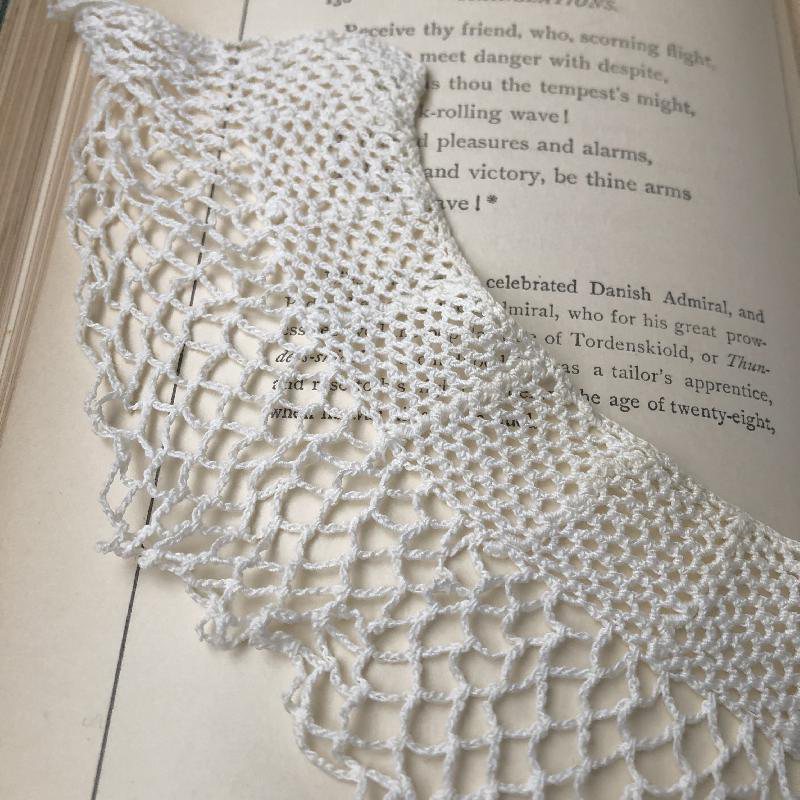 Vintage c.a. 1950-70s Cream Yellow Hand-Crochet Dress Collar(MT150-13)