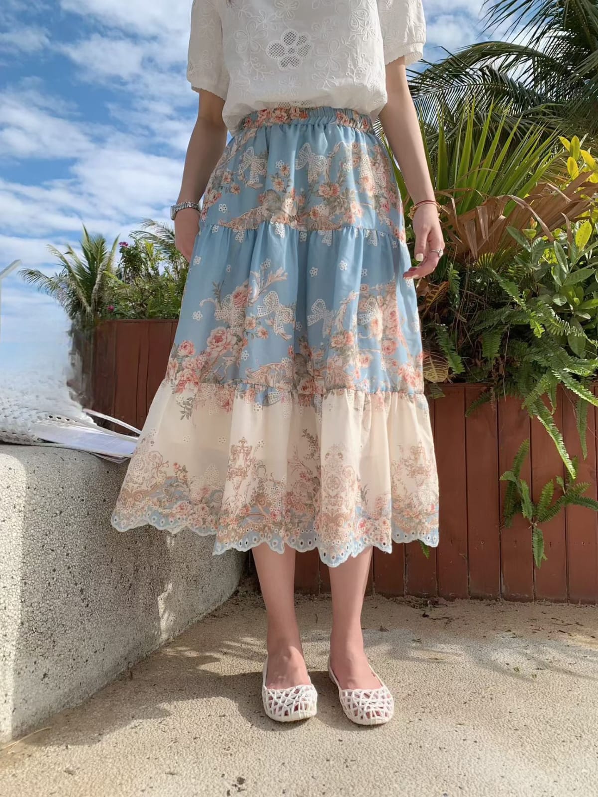 🌟高質刺綉半截通花裙🌟