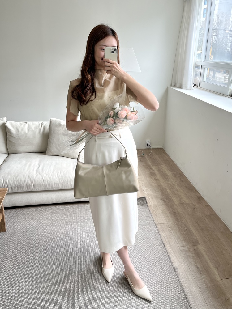 Airy Sheer Crinkle Top (Brown)