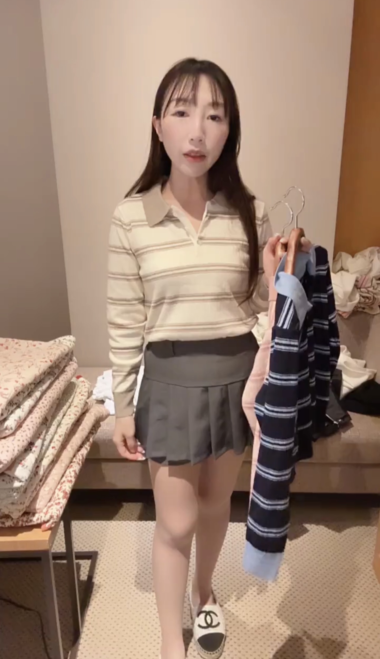 英國風橫間針織23/1韓國酒店直播#ff2757