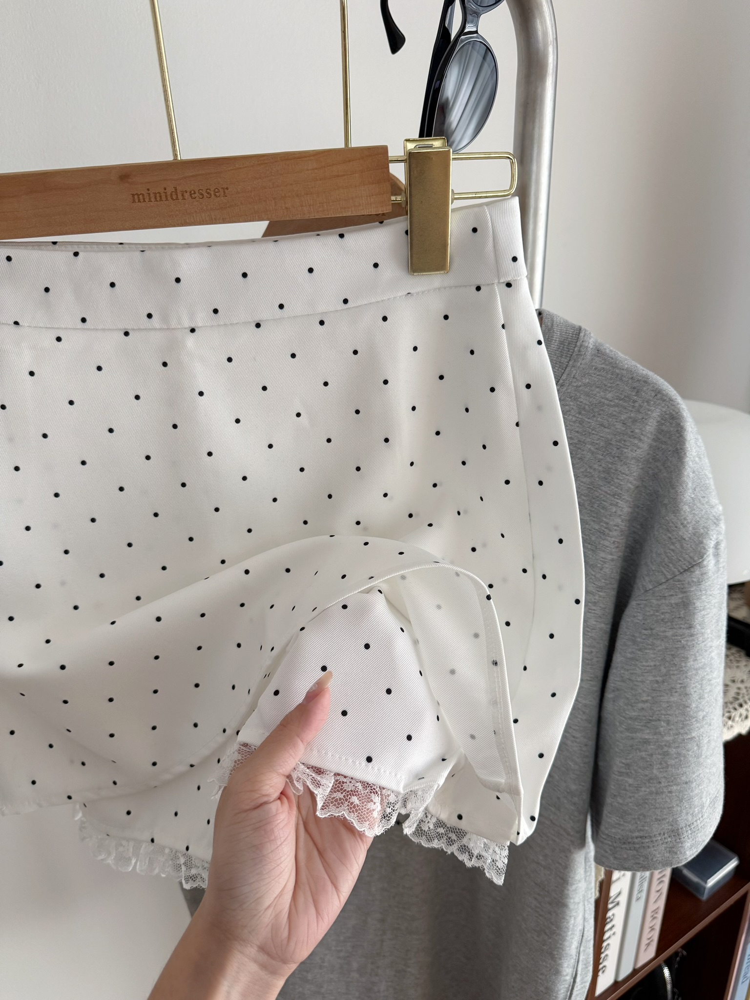 Evie Pokal Skirt | White