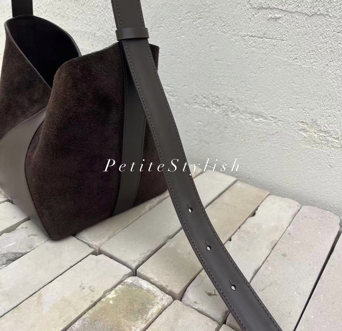 🍂連線🇰🇷 BUCKET BAG WITH FELT PANEL 