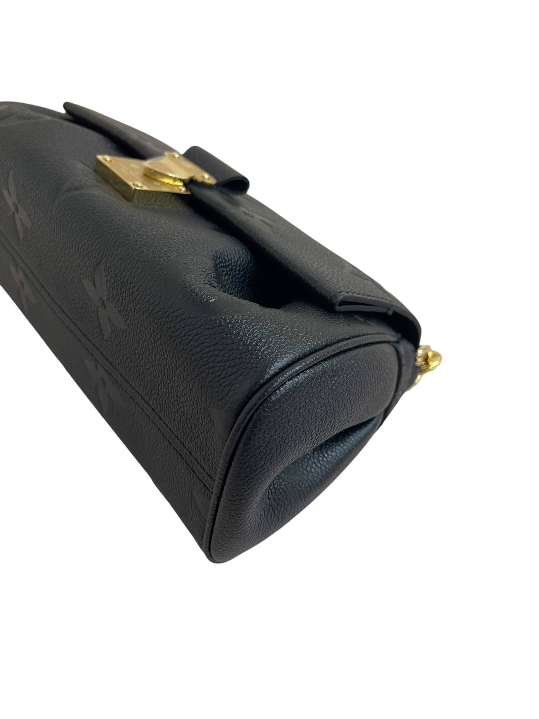 Pre-owned Louis Vuitton Favorite Monogram/ Product Code: 26060805