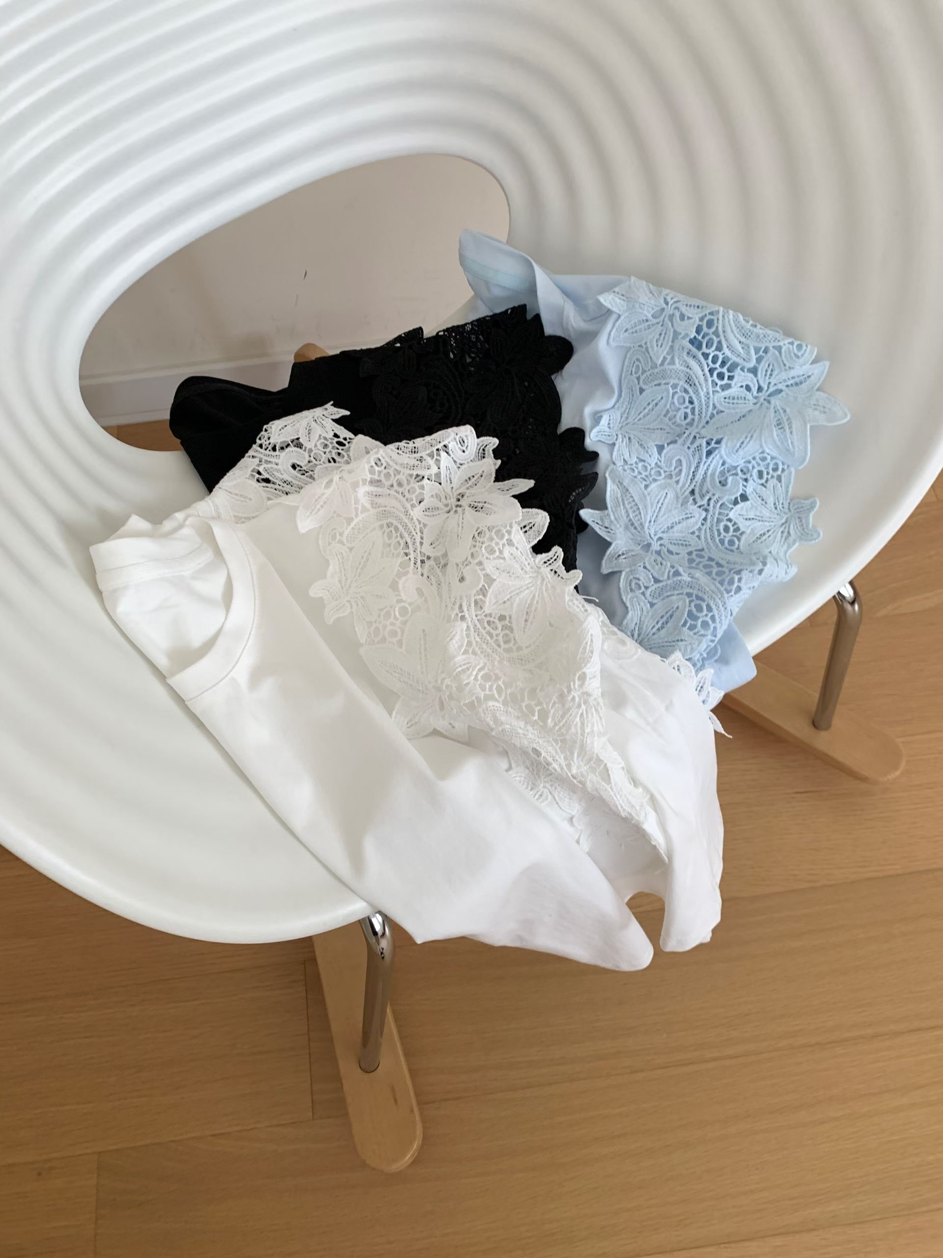 CT31 通花邊背心