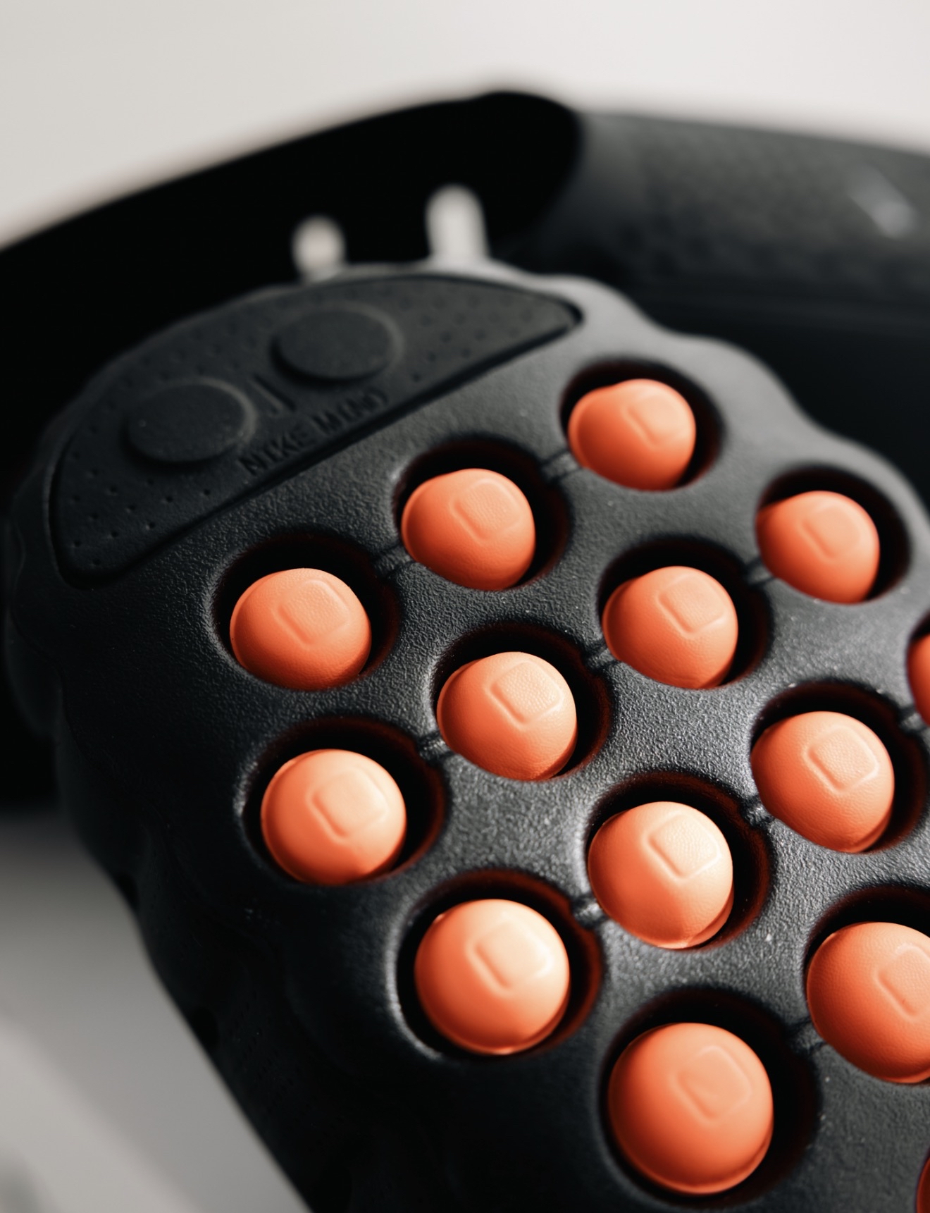 HQ4307-001 Nike Mind 001 Slide Black Chrome HQ4307-001