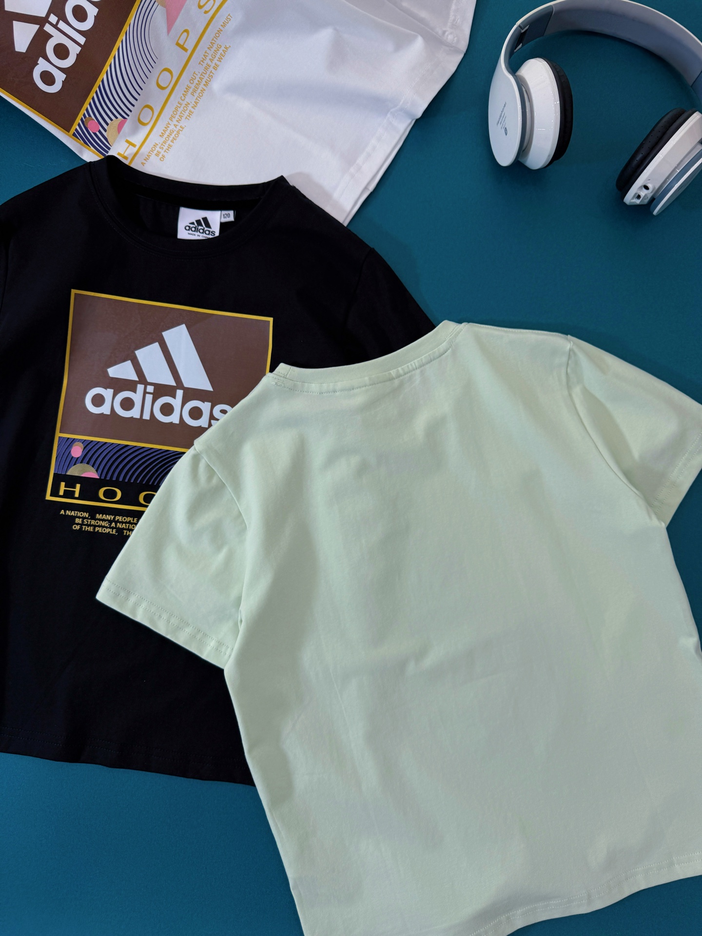 $98件。2件起$90件。🔥【夏日必入｜Adidas風中大童純棉Tee】🔥