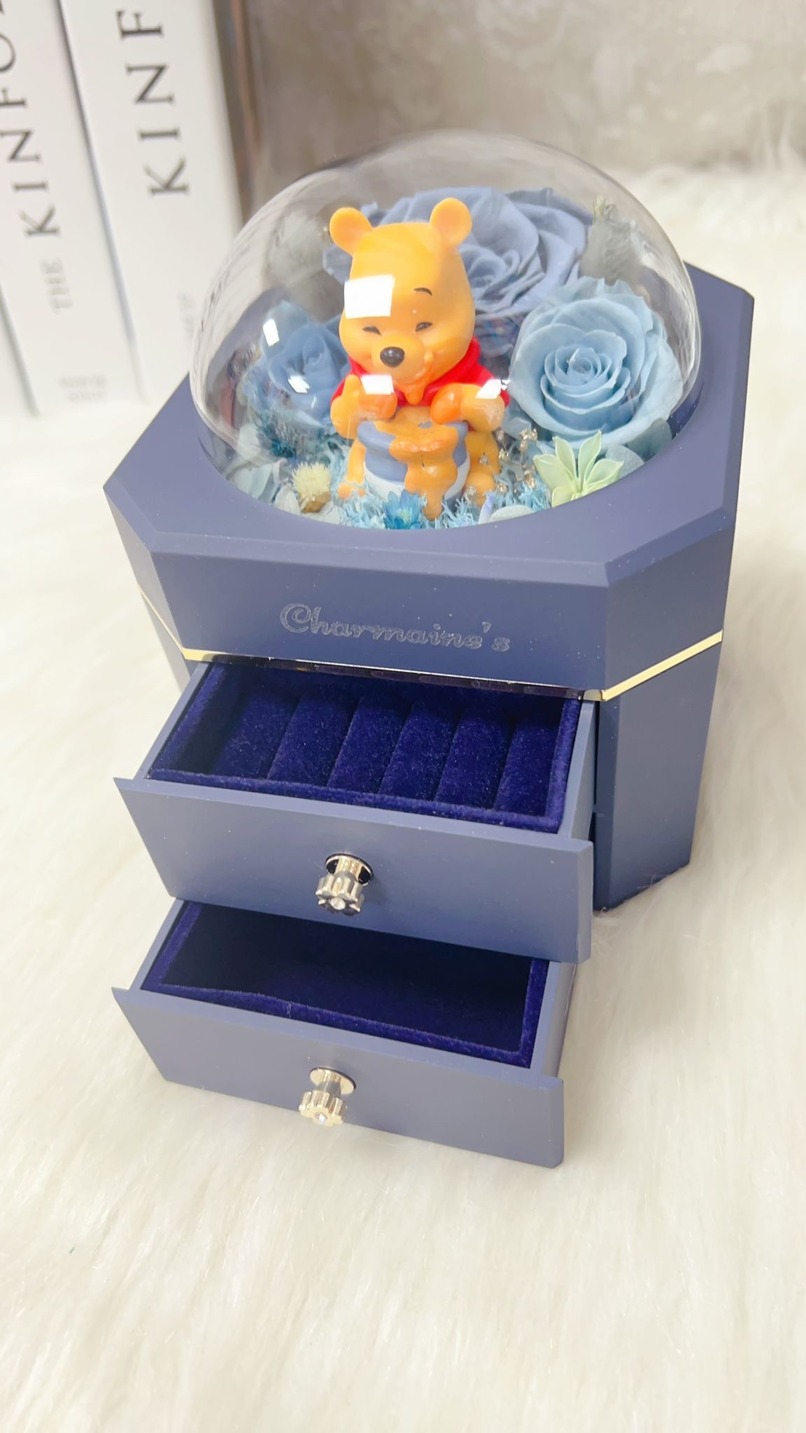 Winnie the Pool玫瑰藍色永生花飾物盒