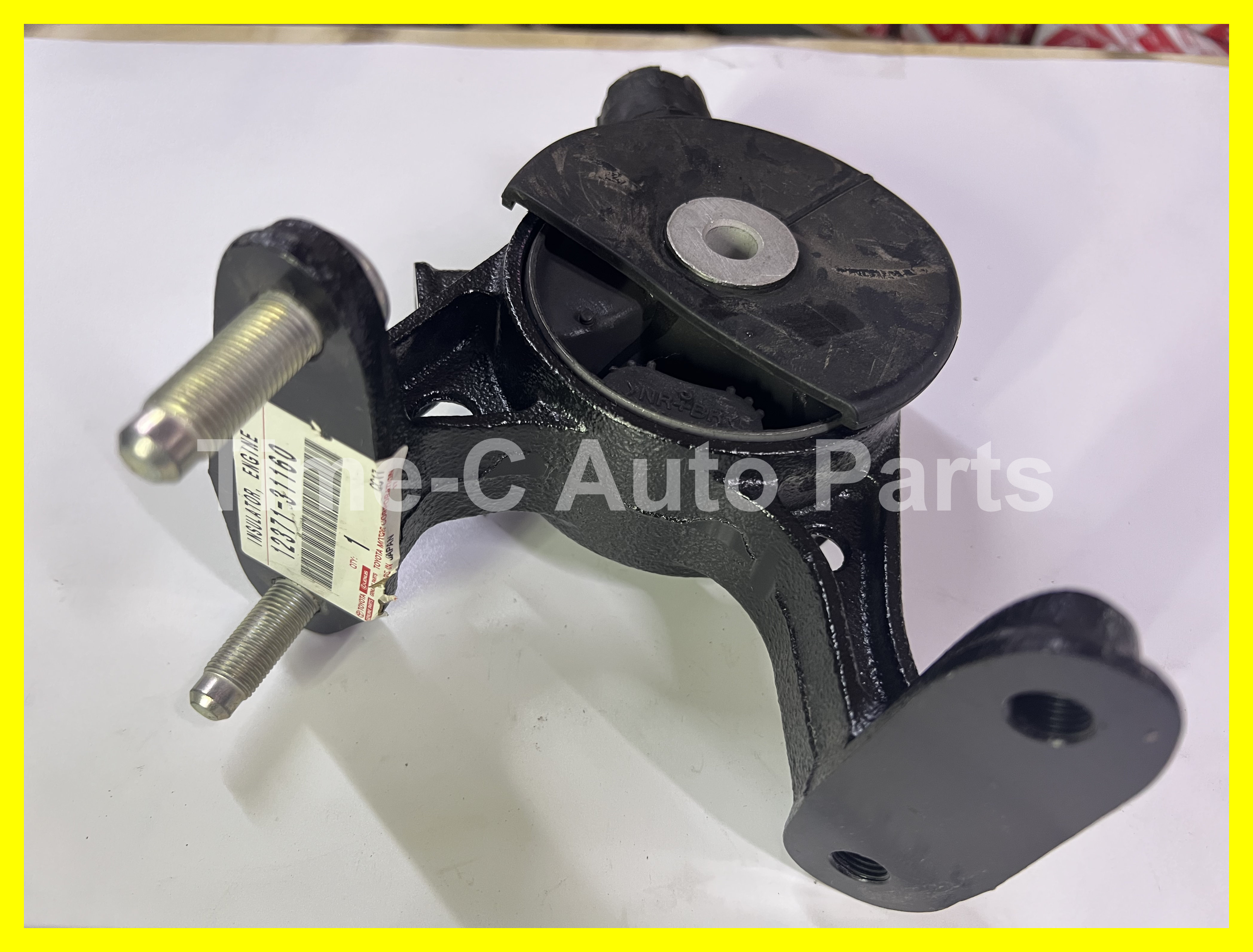 後機器膠 12371-31160 - Toyota Estima 50系