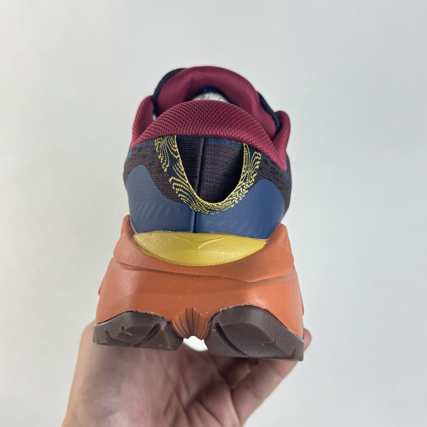 Hoka One One Skyline-Float X