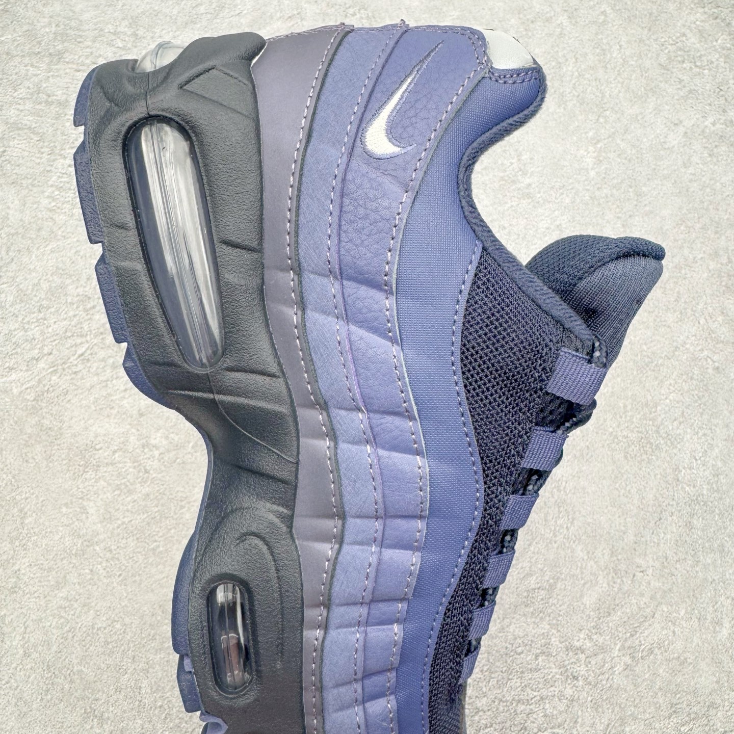 Nike Air Max 95 OG "Big Bubble" IB1667-500
