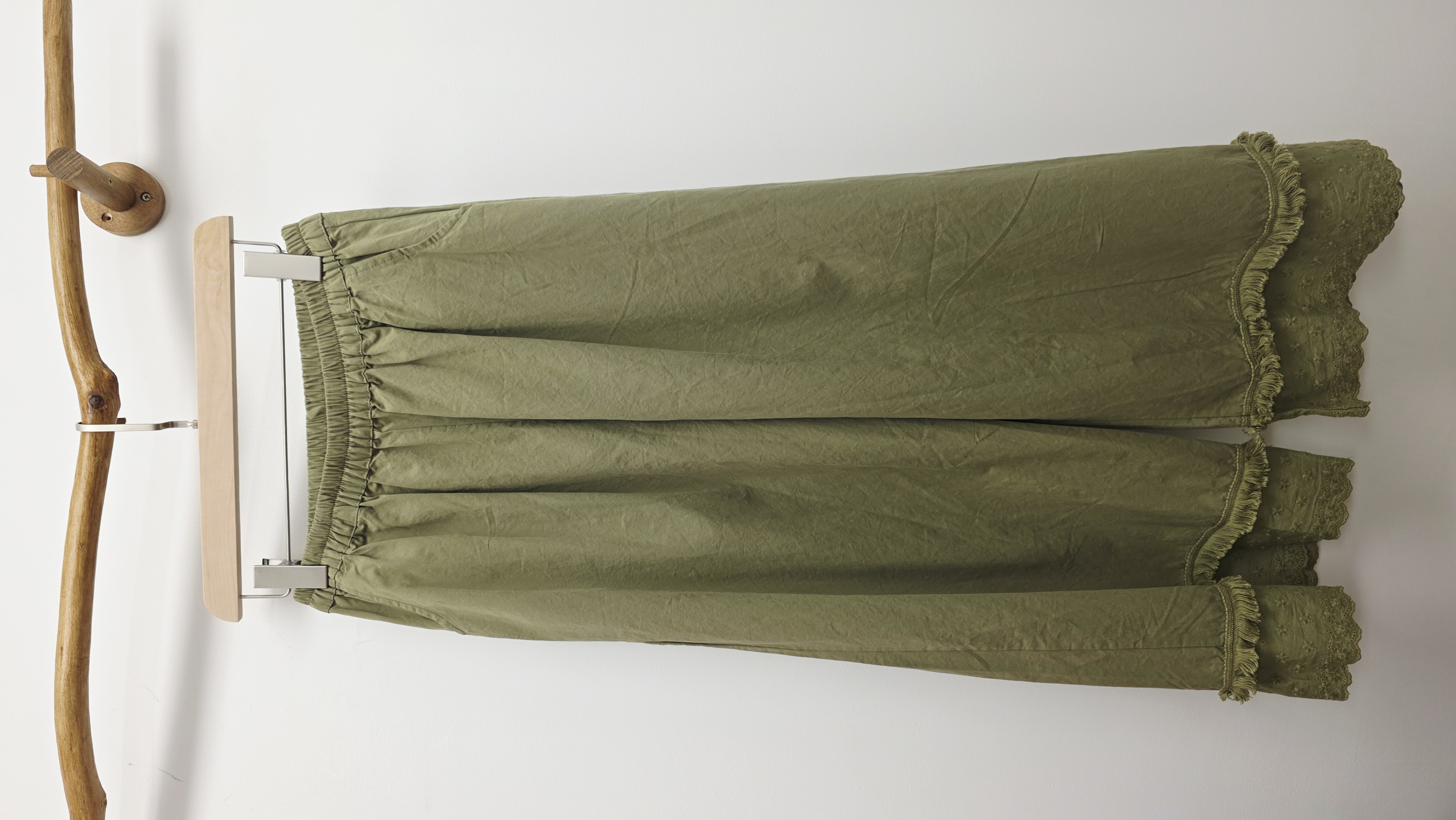 韓國抹茶綠蘇蘇刺繡橡筋棉麻褲