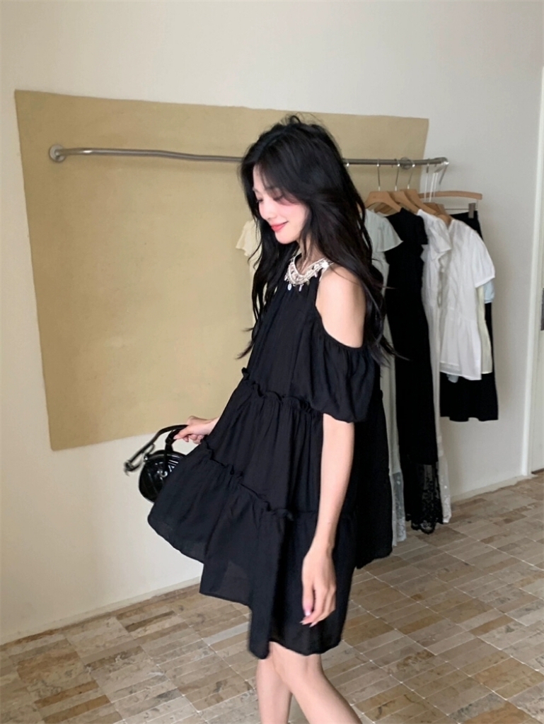 Natasha Bohemia Halterneck Dress 波西米亚度假风挂脖露肩连衣裙👗(3 colors)