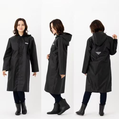 日本直送 OUTDOOR 男女通用連帽雨衣 (M & L)