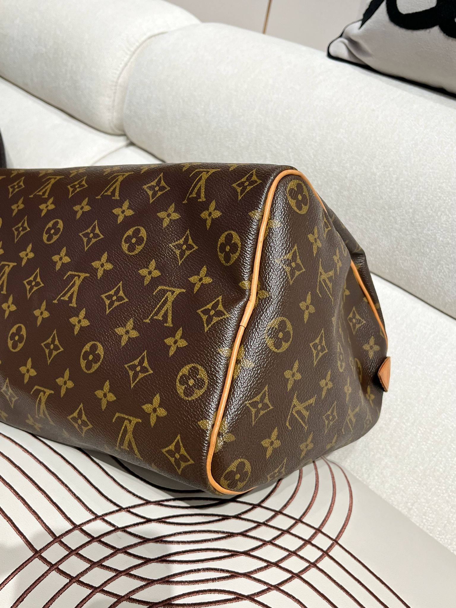 Lv speedy 35 monogram  100%Authentic,93%new ✅key lock✅dust bag 