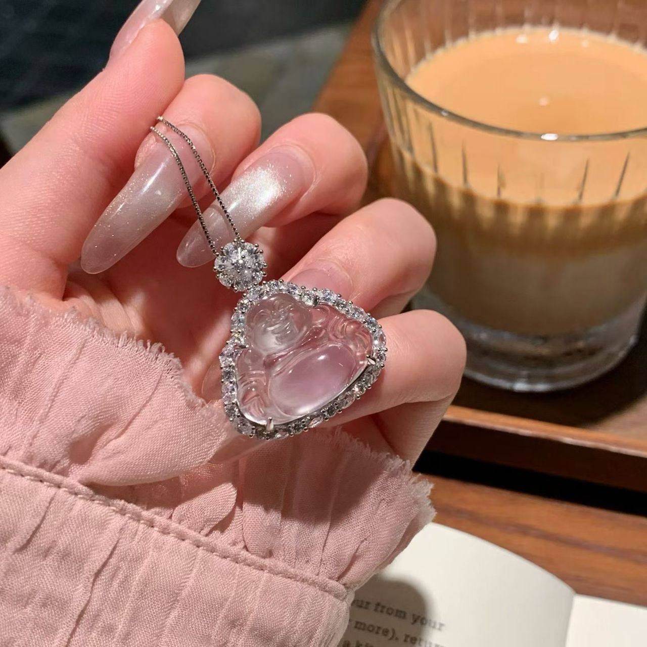 纯银镶冰透水沫玉佛公吊坠 