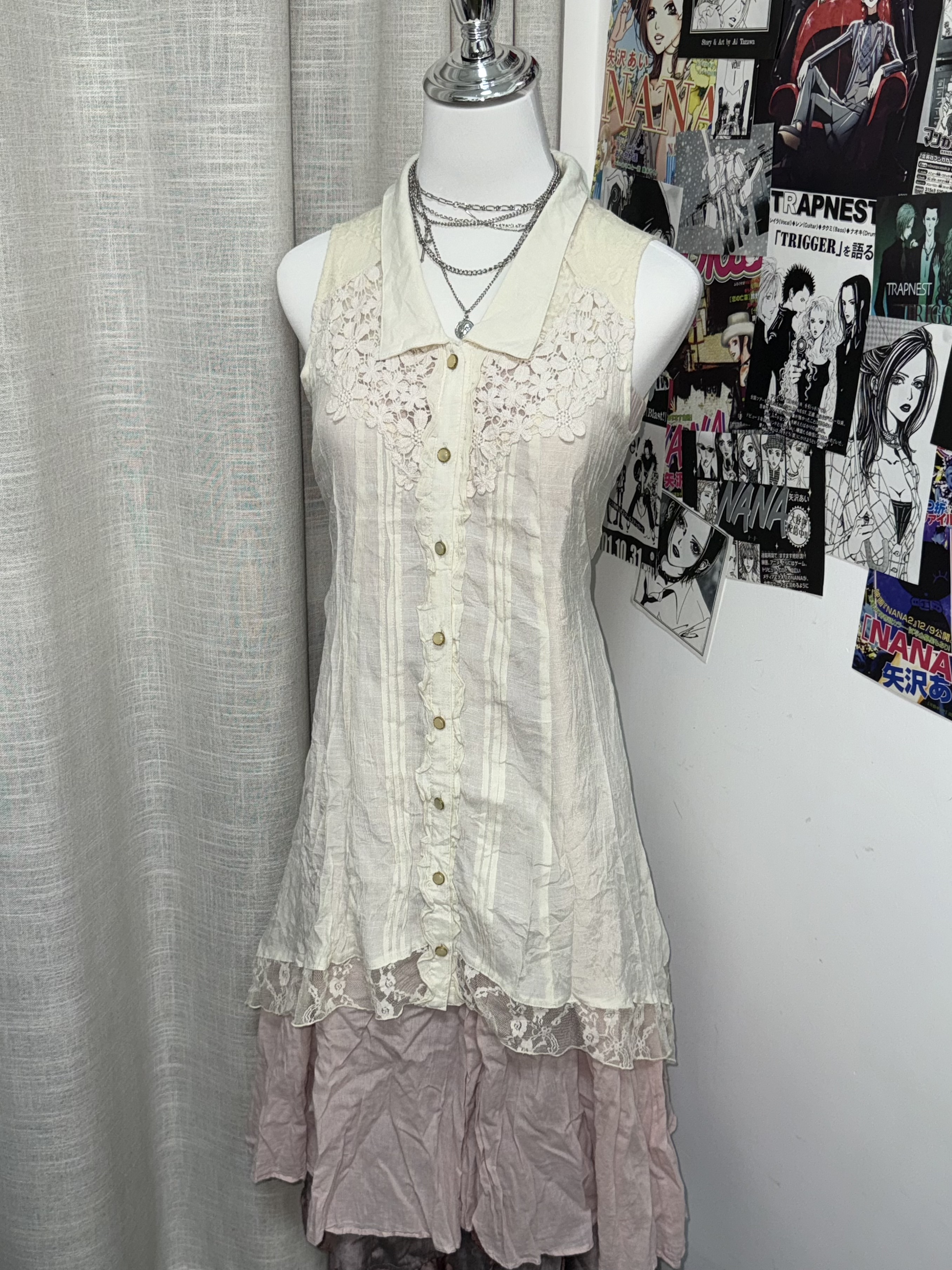 Axes Femme Lace-Collar Top