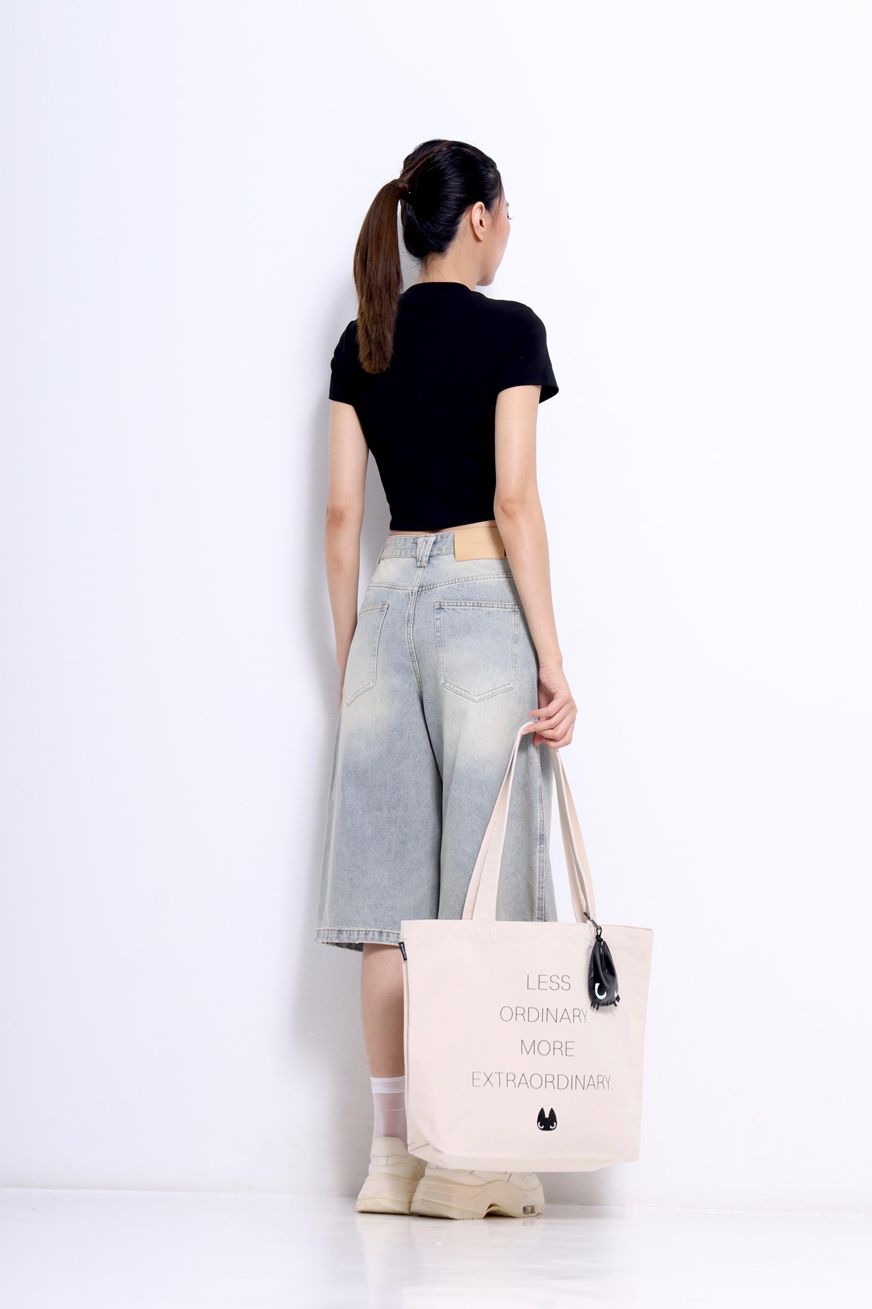 CB2673 EMBD OMO MINI TEE